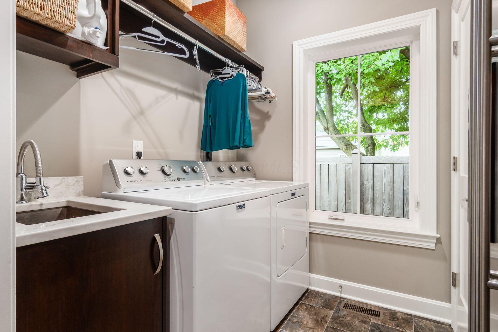 487 E Beck Street Property Photo 43
