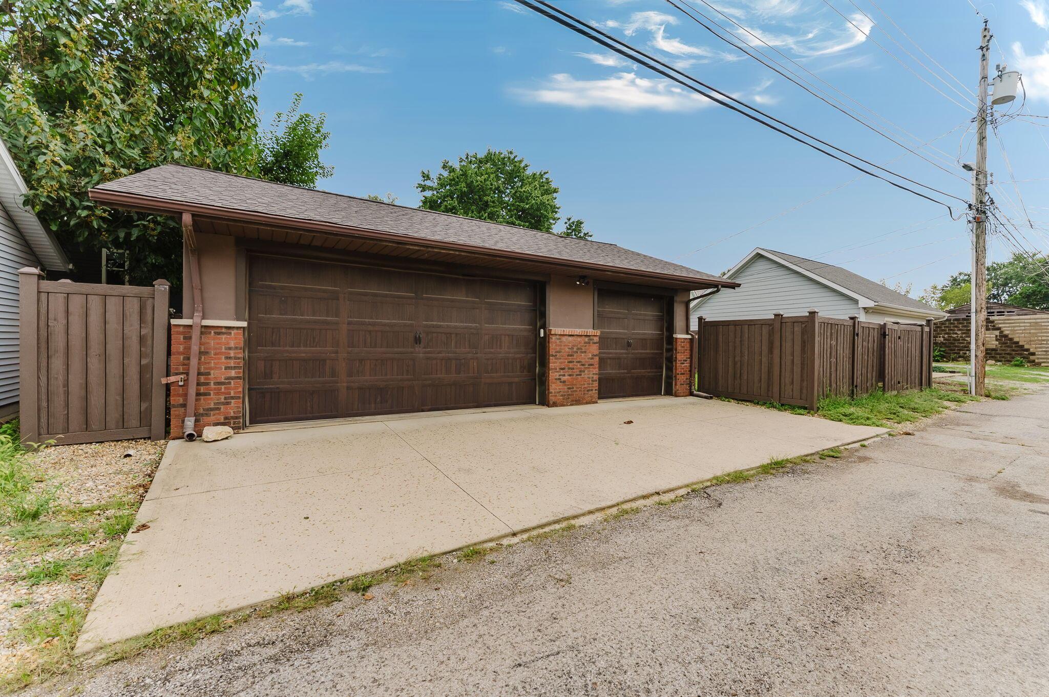 487 E Beck Street Property Photo 62