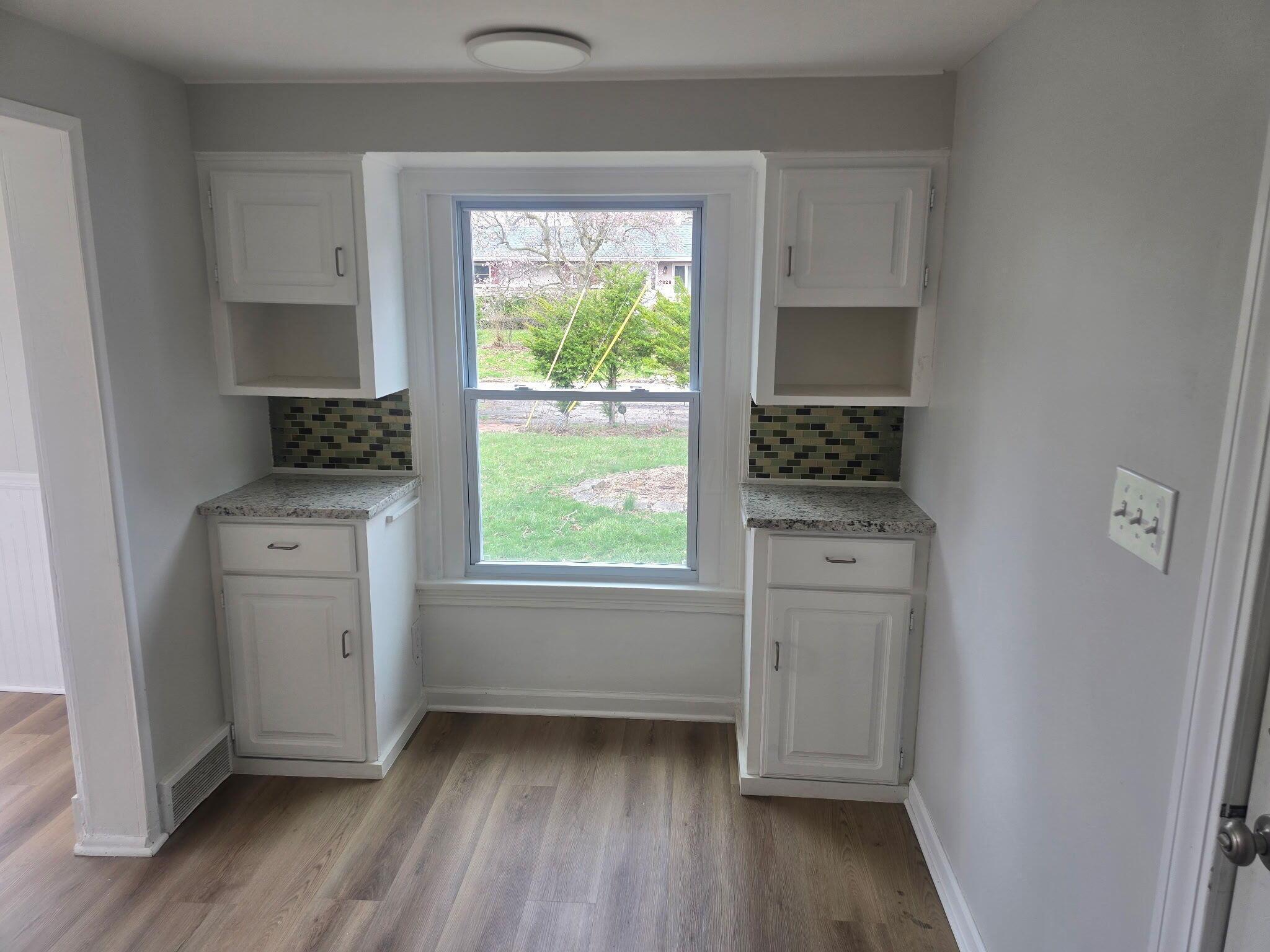 3950 Riverside Drive Property Photo 16