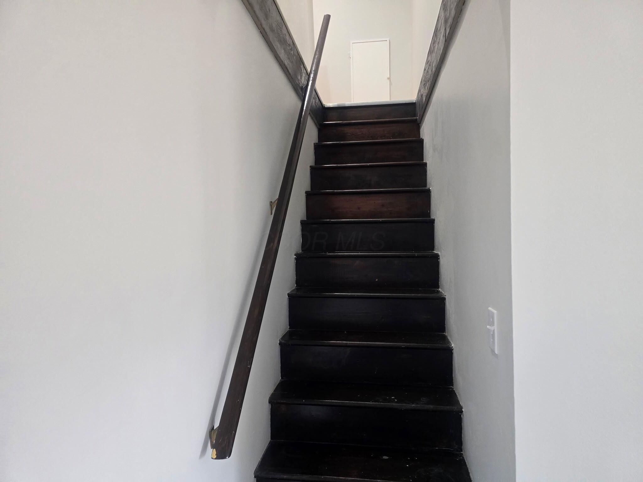3950 Riverside Drive Property Photo 17