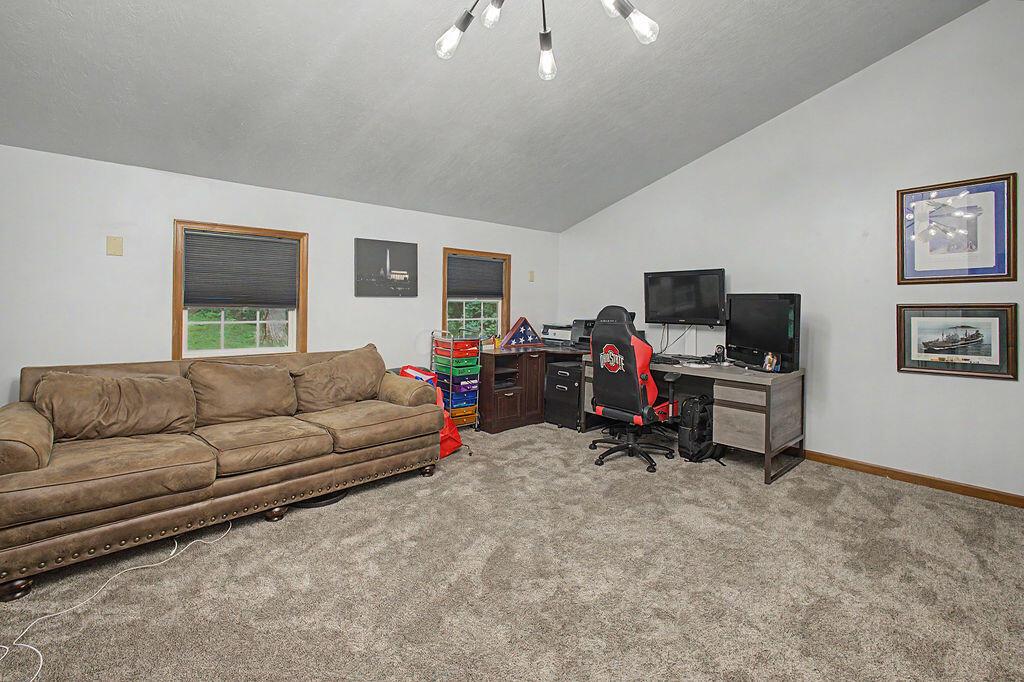 547 Terrace Ridge Circle Property Photo 17