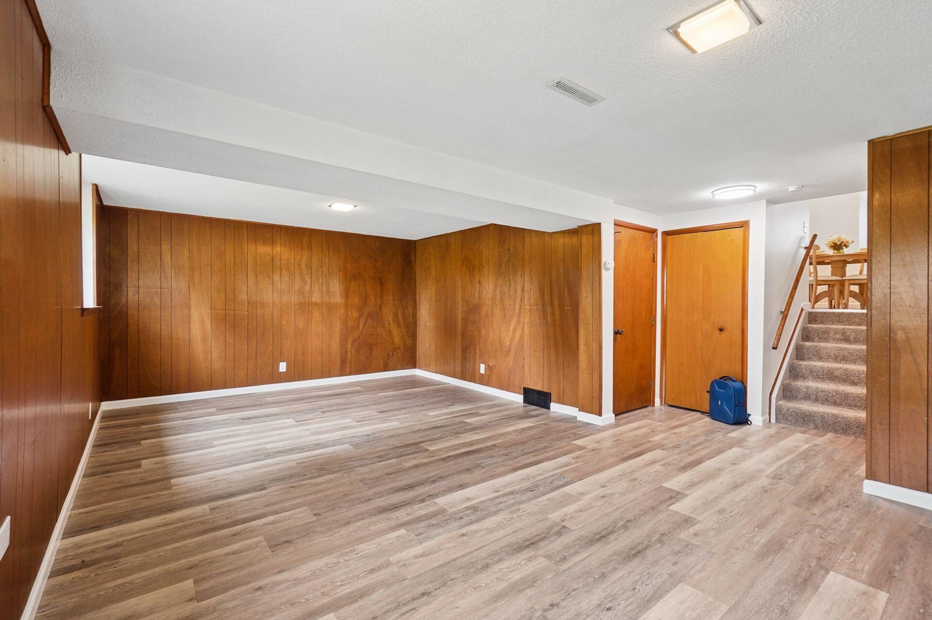 5188 Hacket Drive Property Photo 23