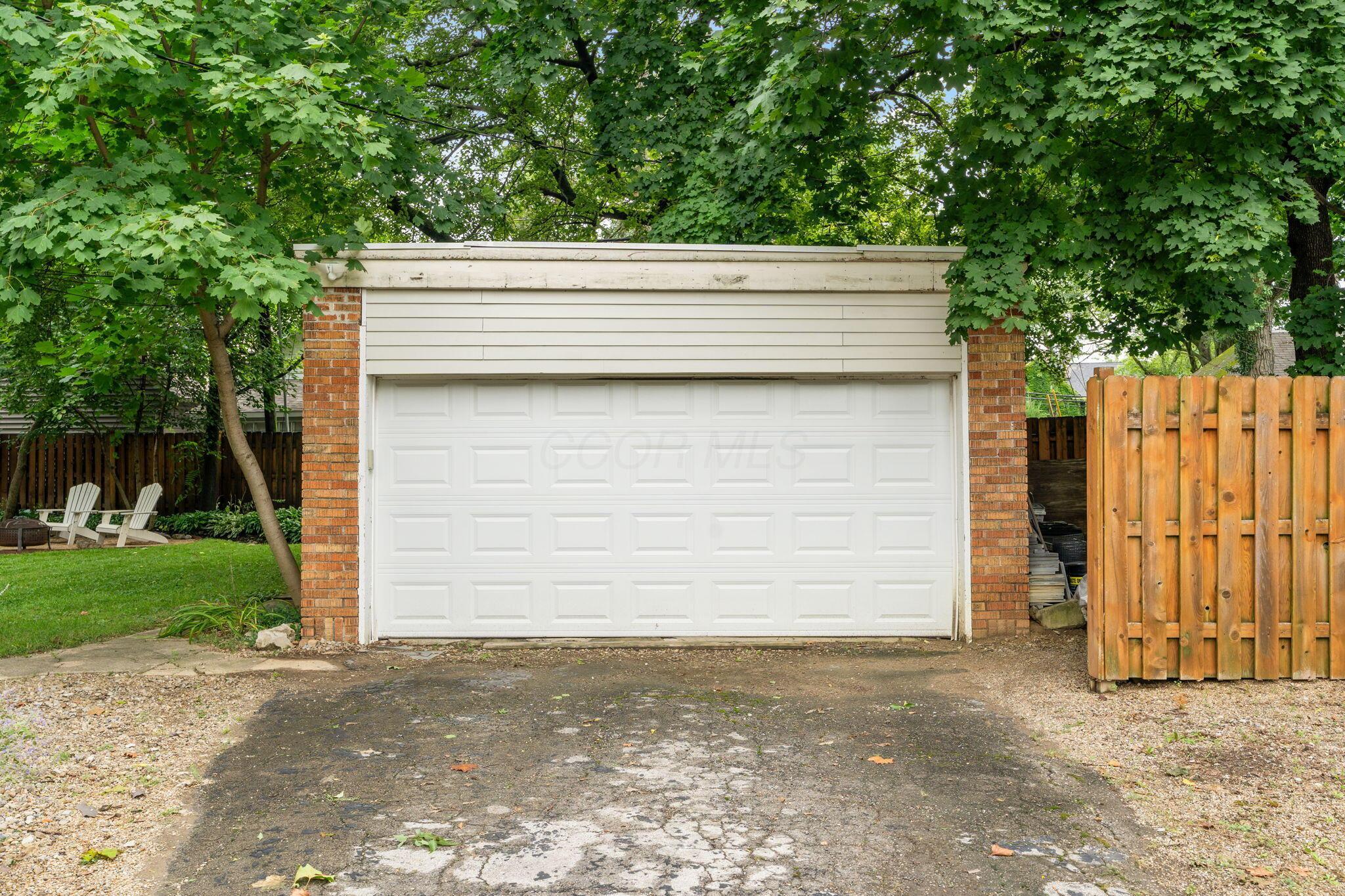 1634 Cambridge Boulevard Property Photo 86