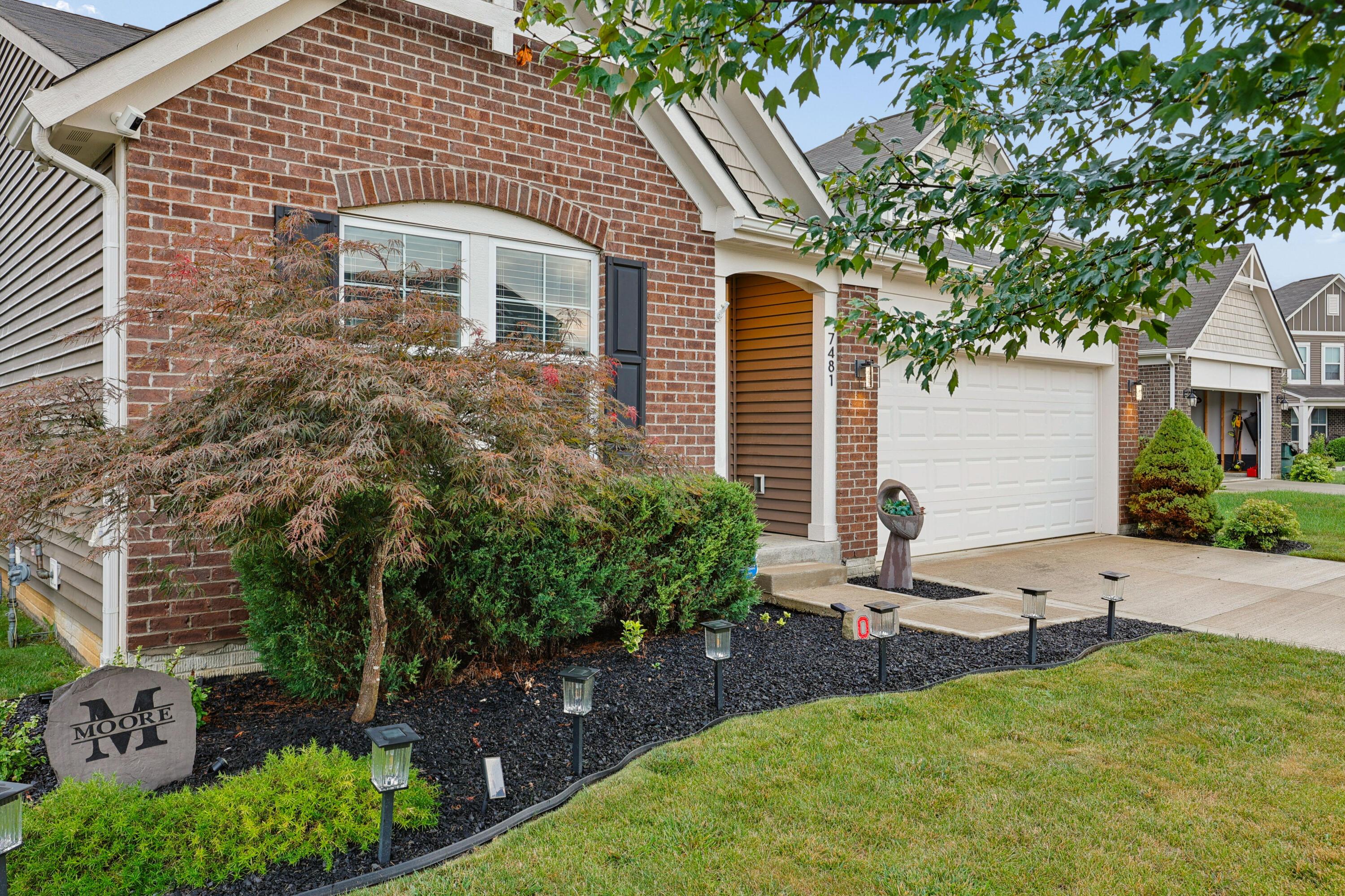 7481 Winding Path Court Property Photo 3