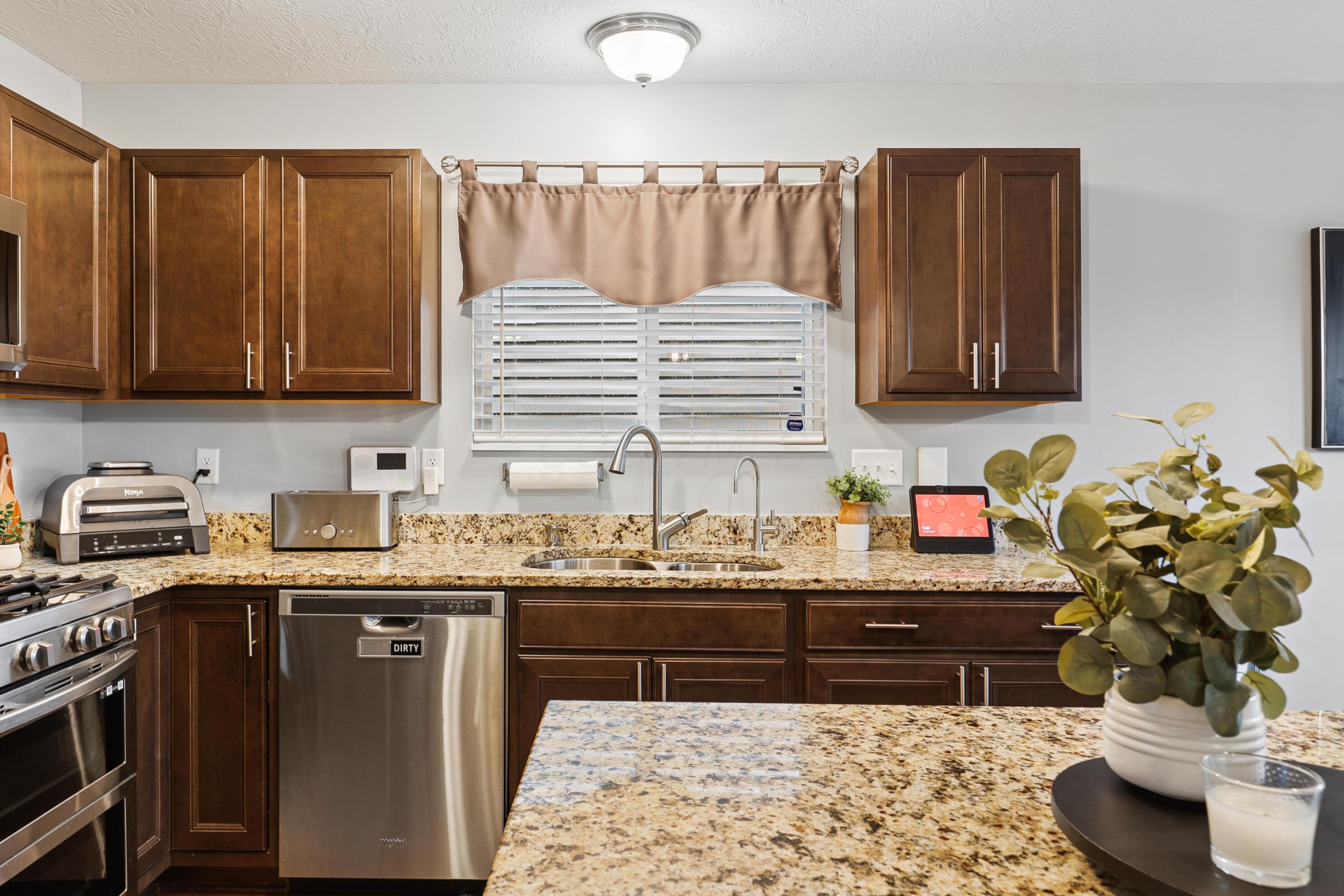 7481 Winding Path Court Property Photo 17