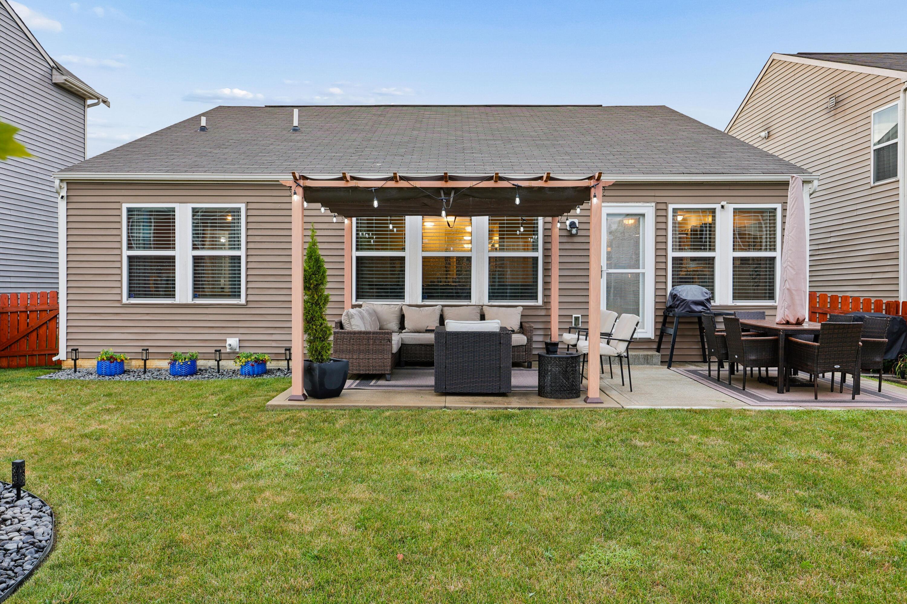 7481 Winding Path Court Property Photo 33