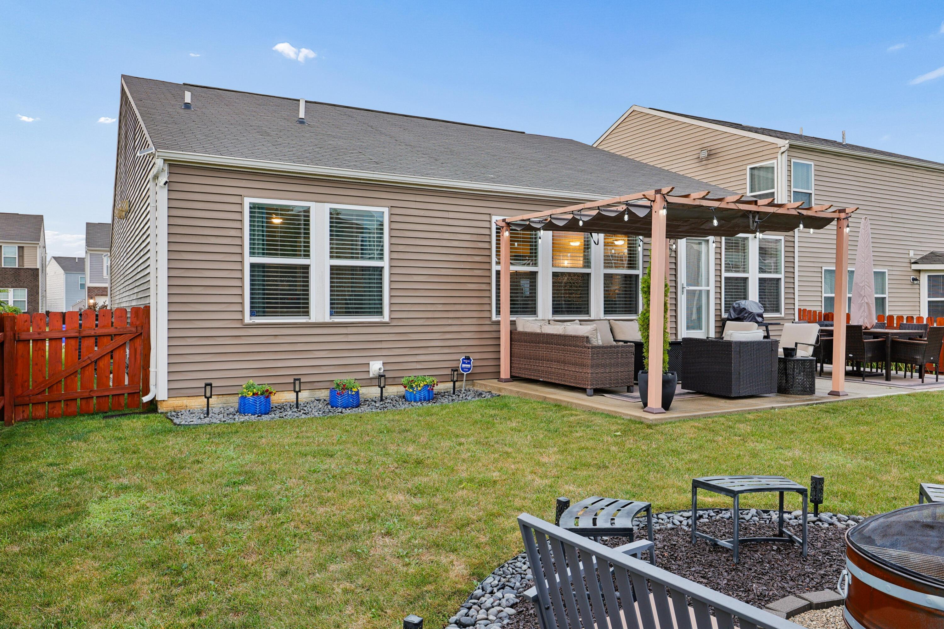 7481 Winding Path Court Property Photo 34