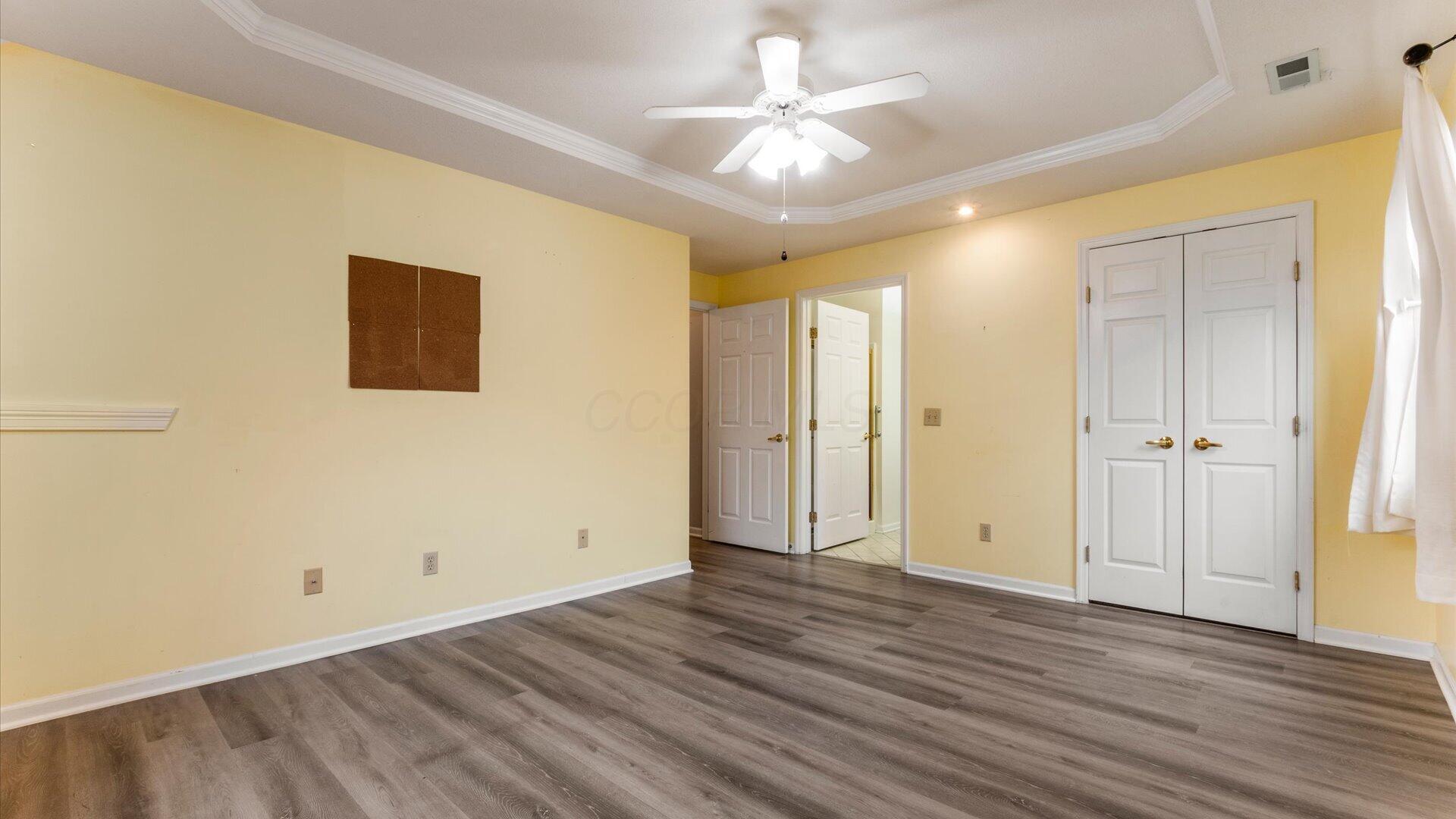 643 Kensington Drive Property Photo 24