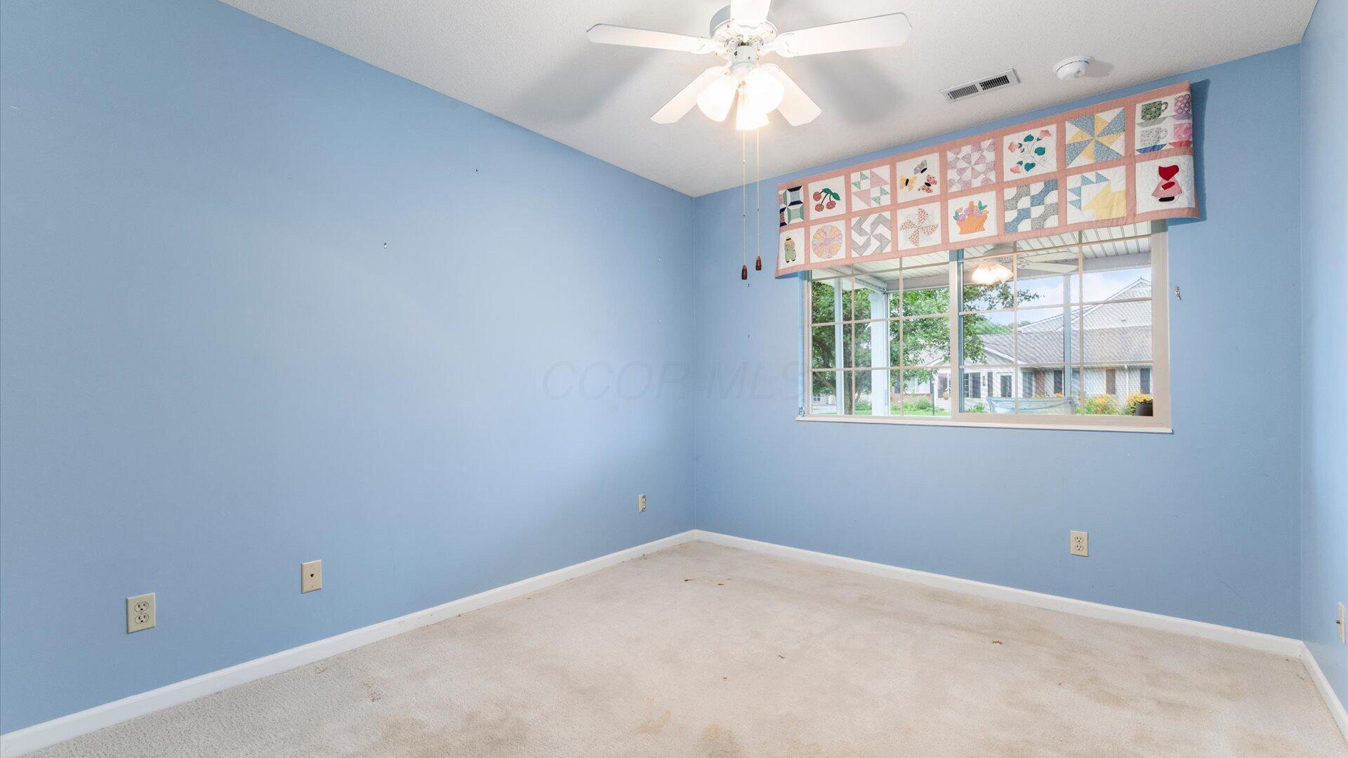 643 Kensington Drive Property Photo 27