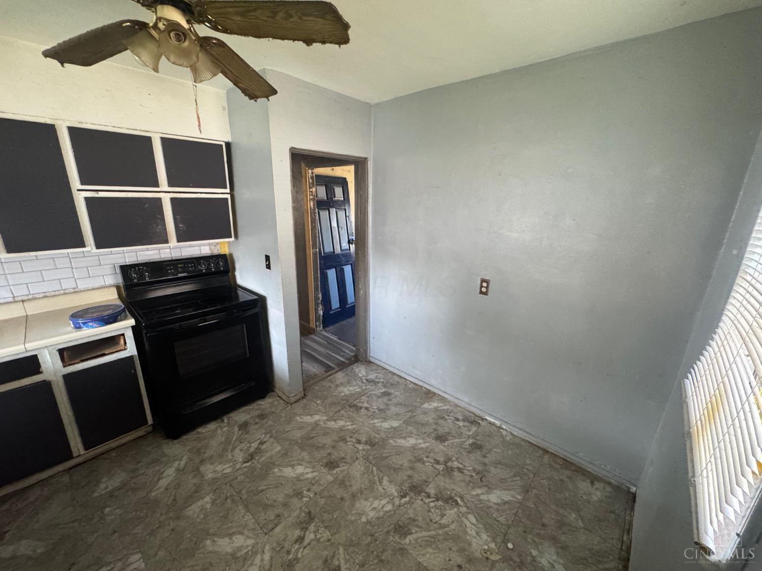 231 Edgewood Avenue Property Photo 10