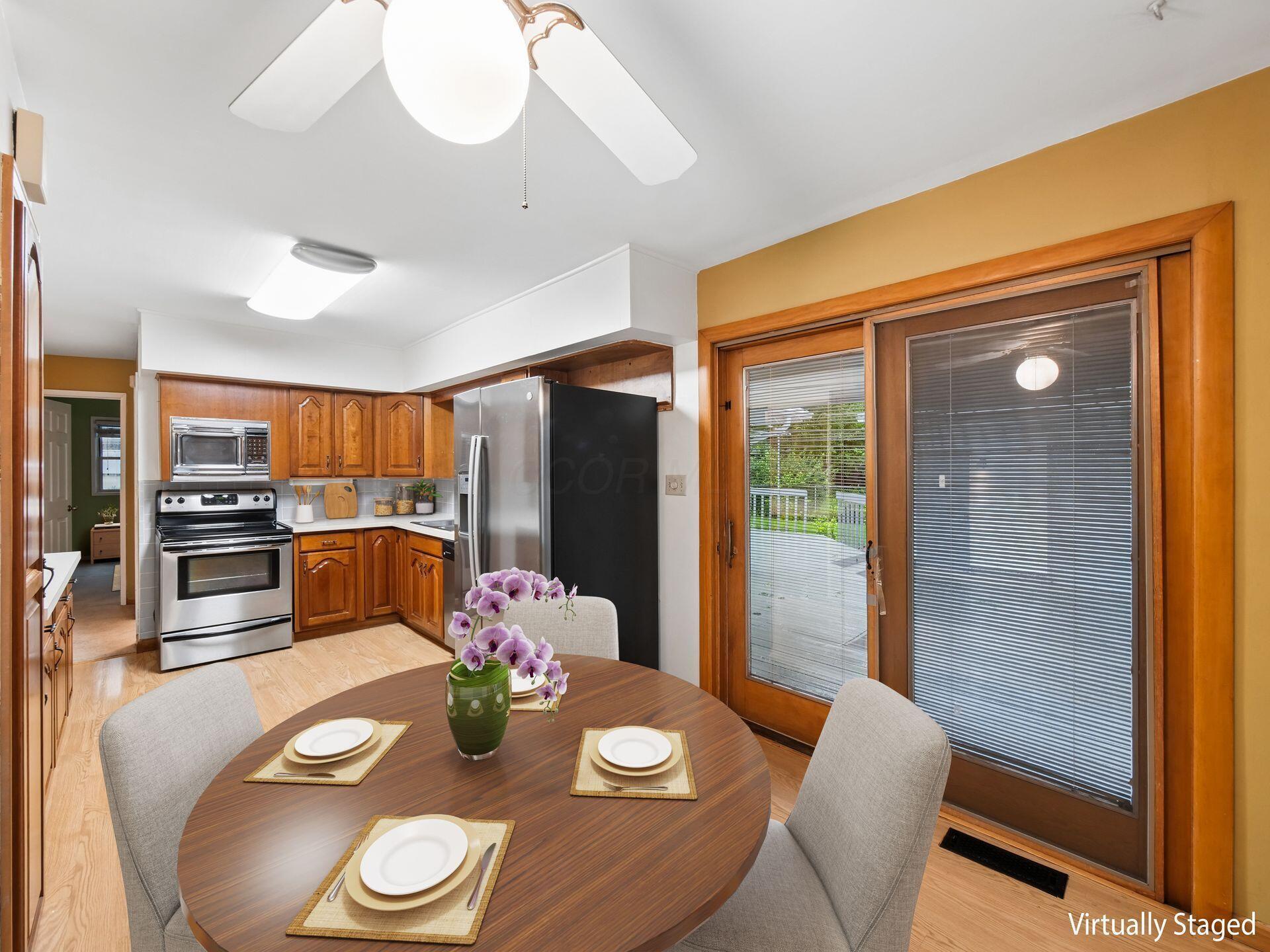 2433 Fishinger Road Property Photo 15