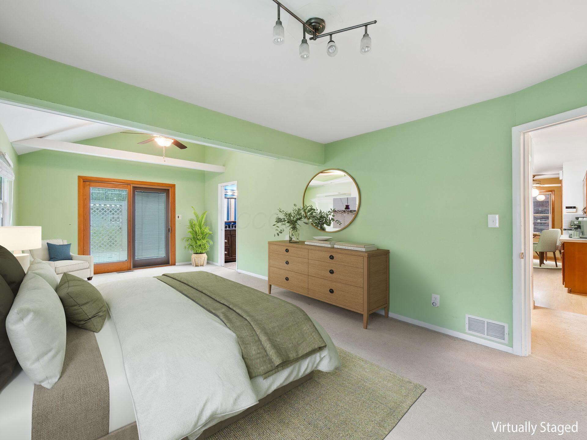 2433 Fishinger Road Property Photo 21