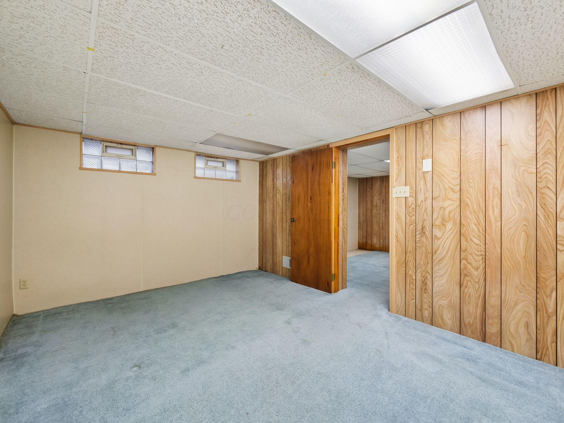 2433 Fishinger Road Property Photo 49