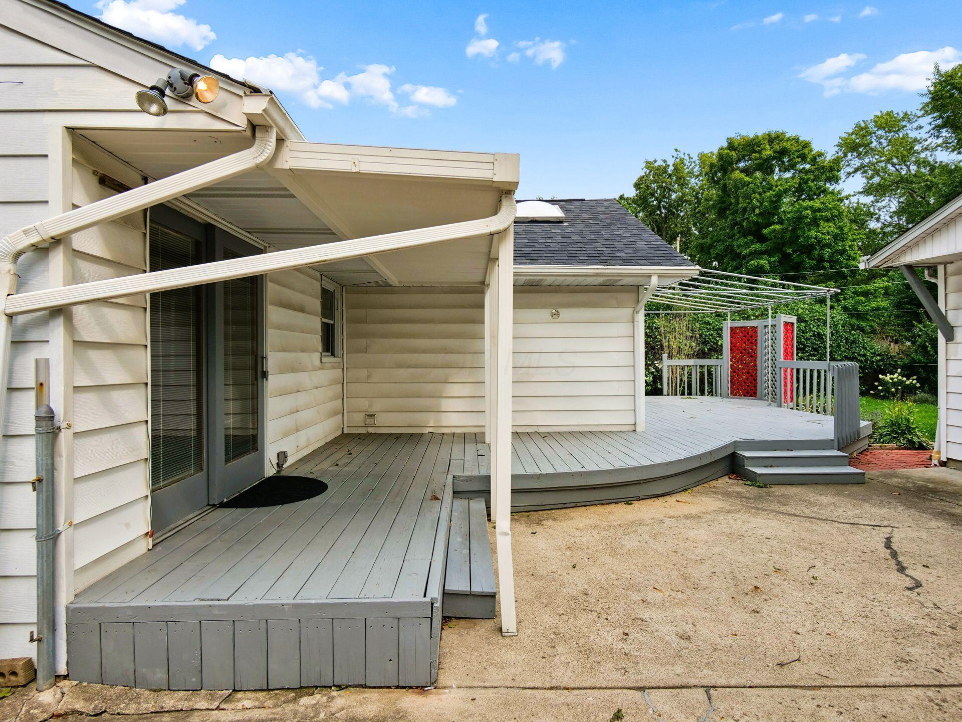 2433 Fishinger Road Property Photo 54