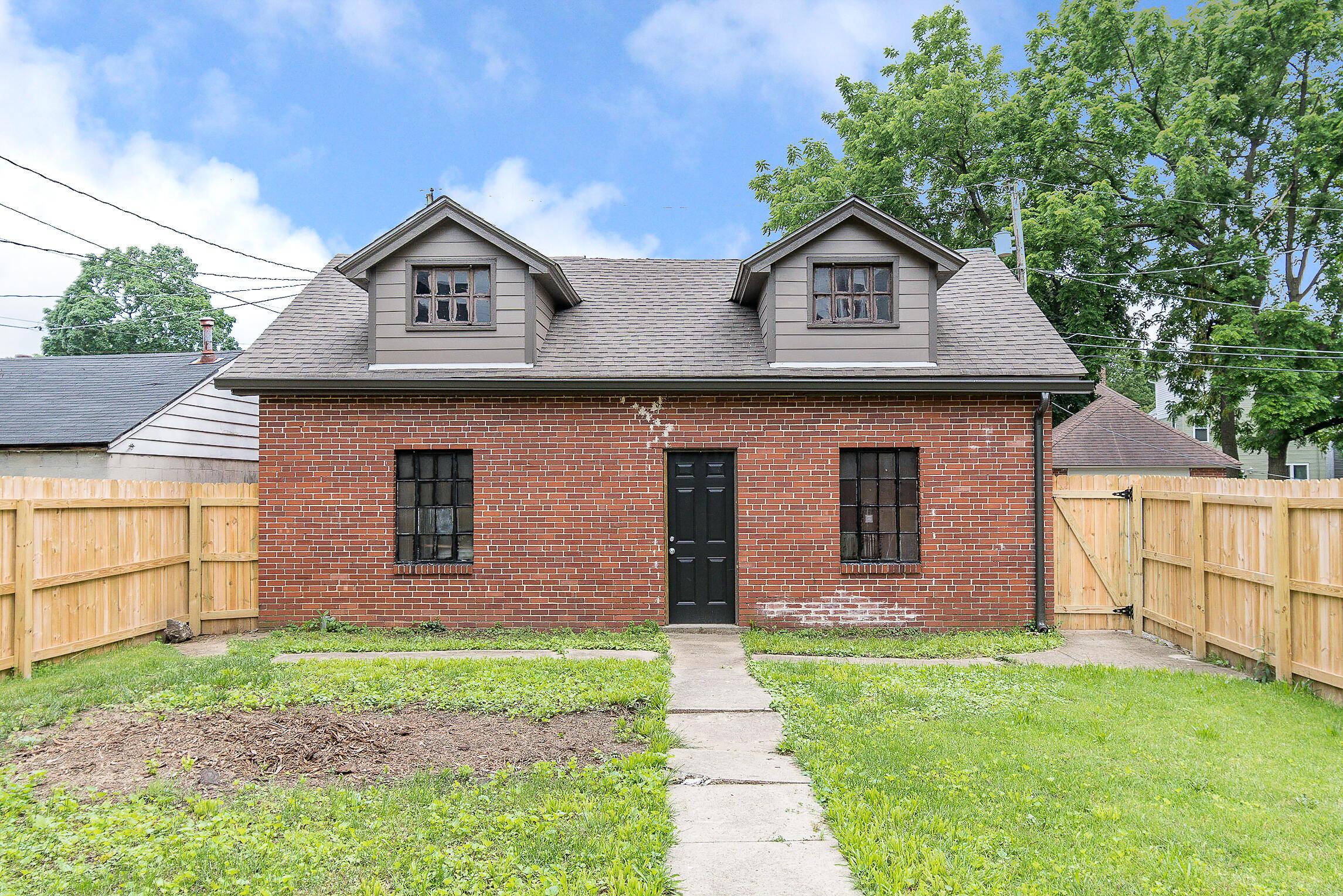 1275 E Long Street Property Photo 46