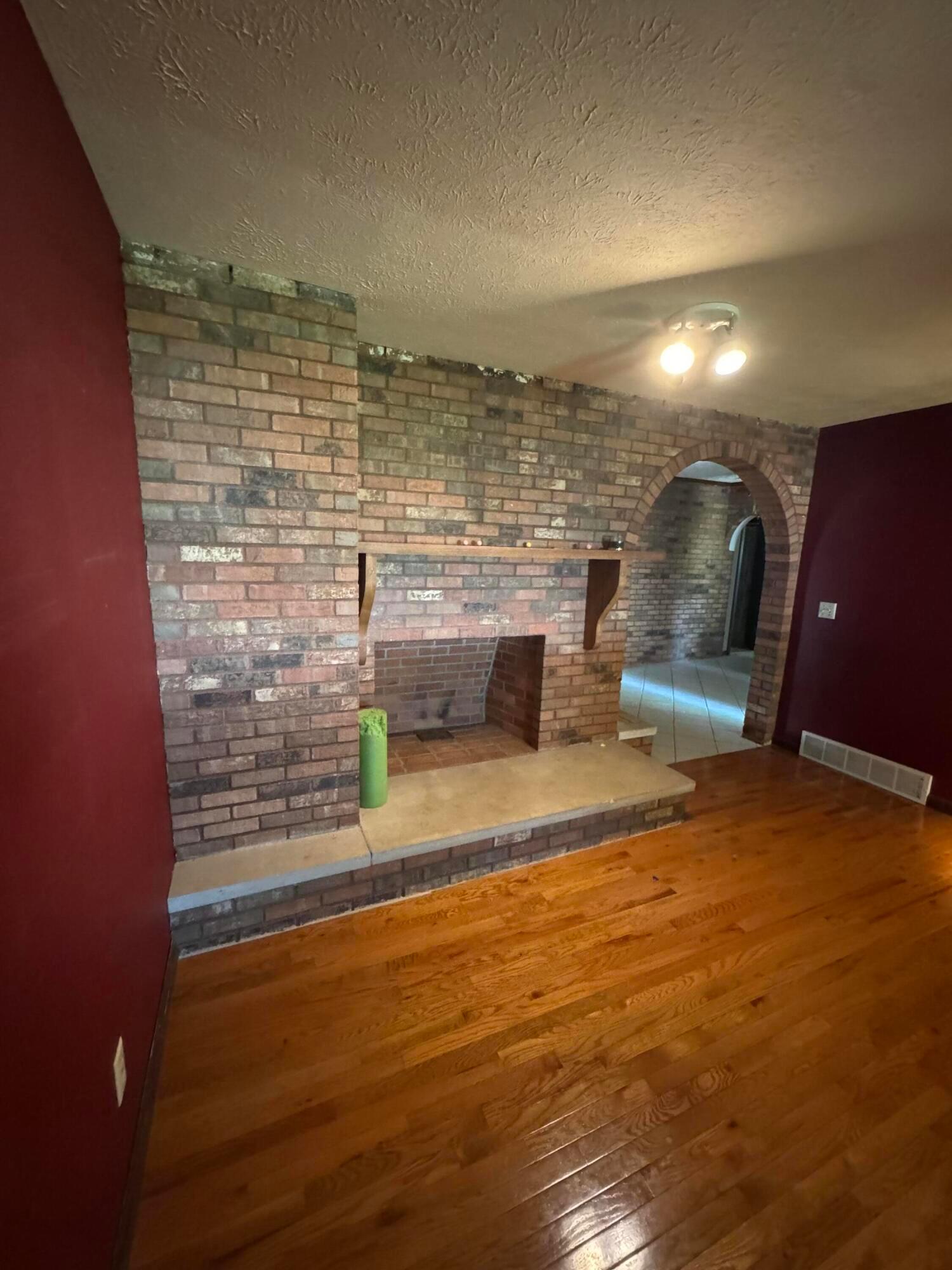6832 Young Road Property Photo 4