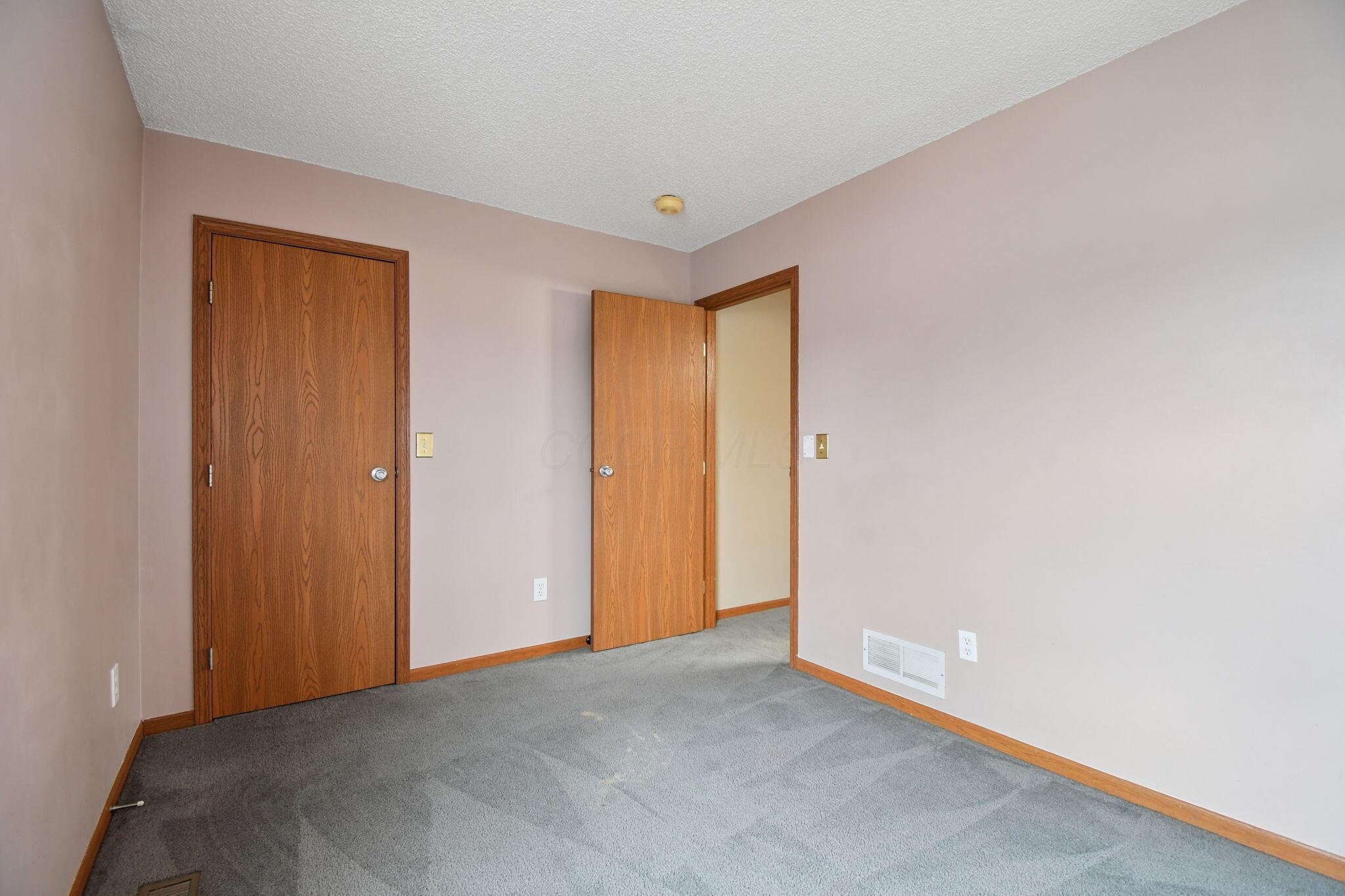 186 Macfalls Way, 17b Property Photo 12