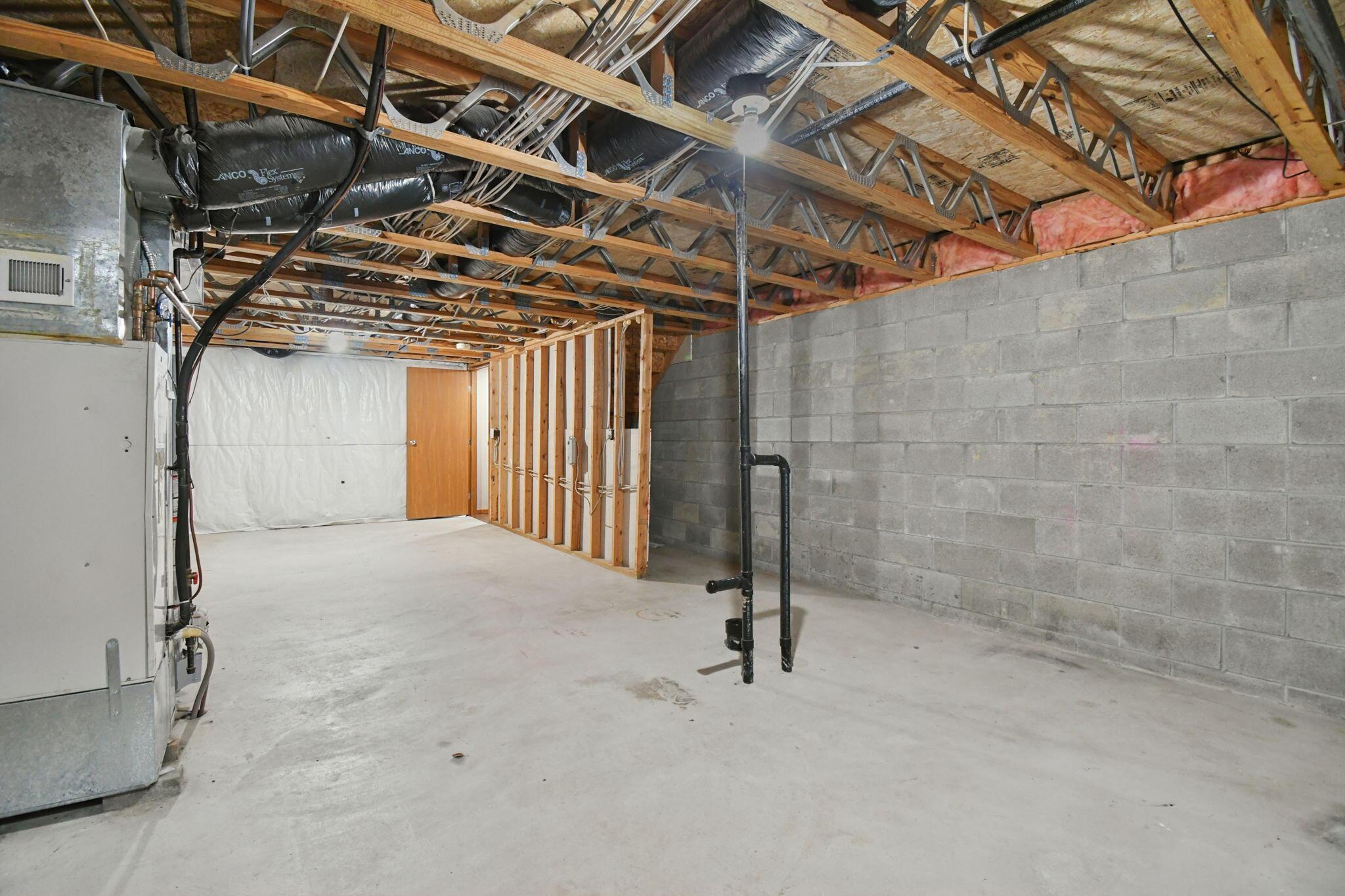 186 Macfalls Way, 17b Property Photo 18