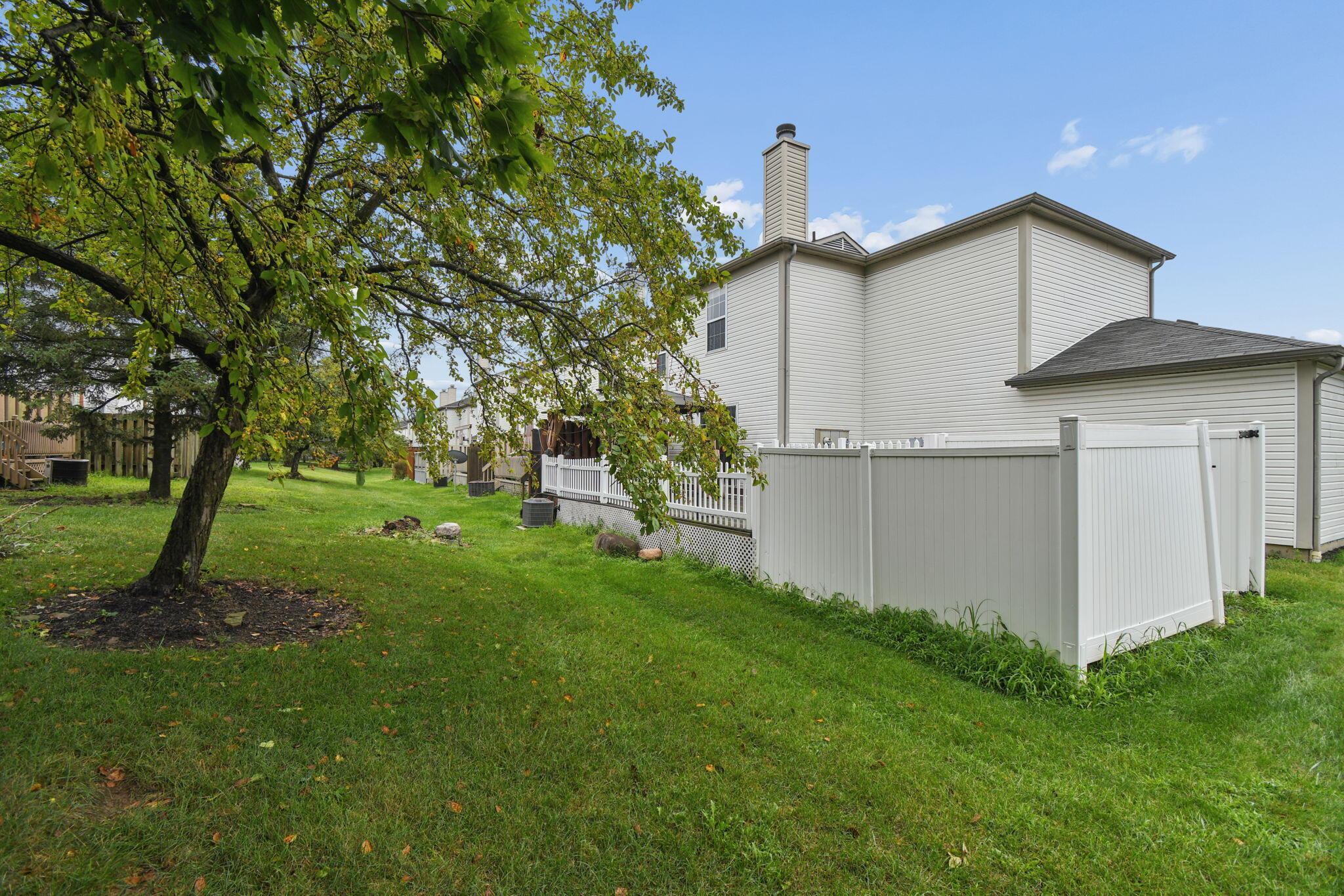 186 Macfalls Way, 17b Property Photo 21
