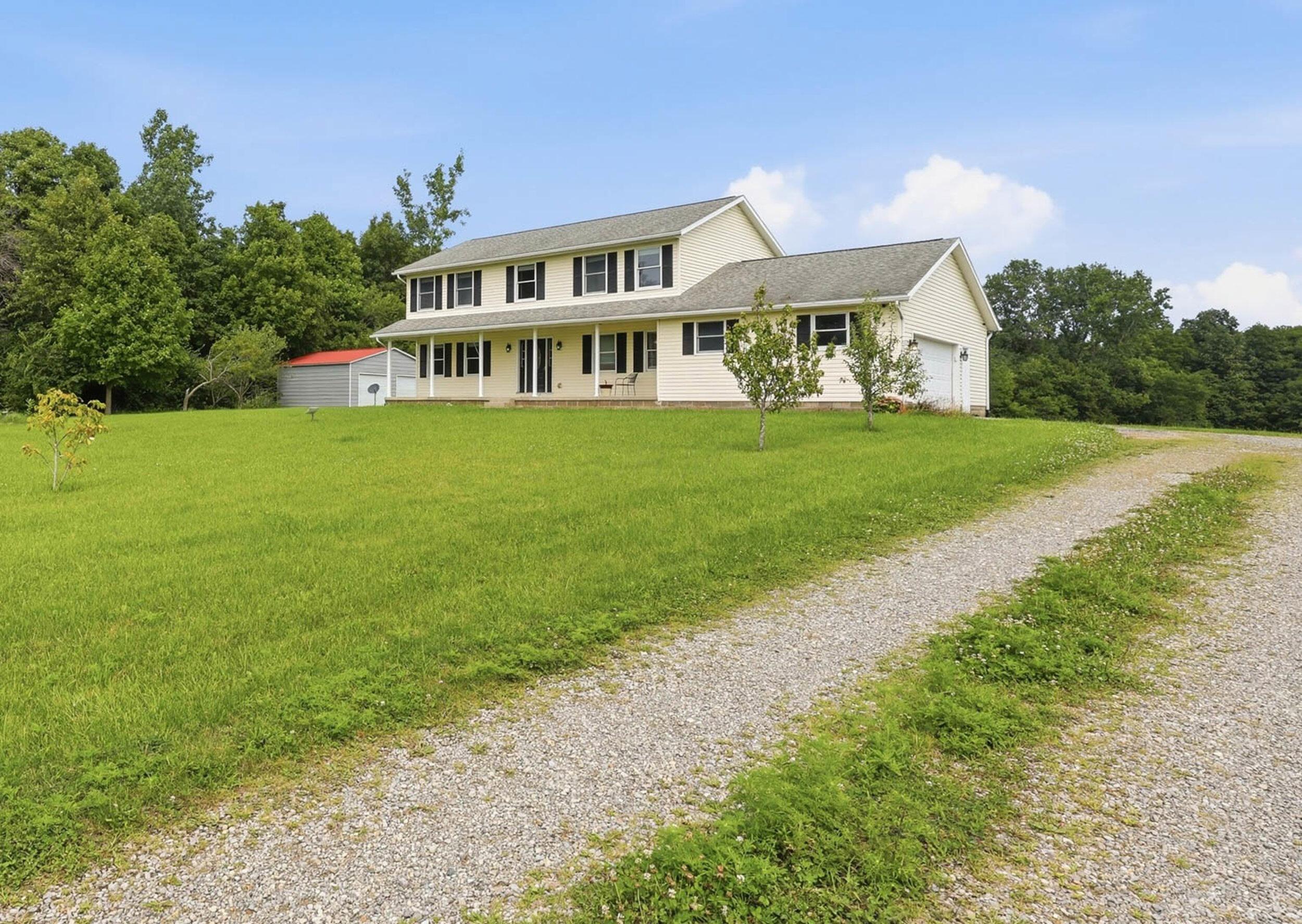 10025 County Road 15 Property Photo 3