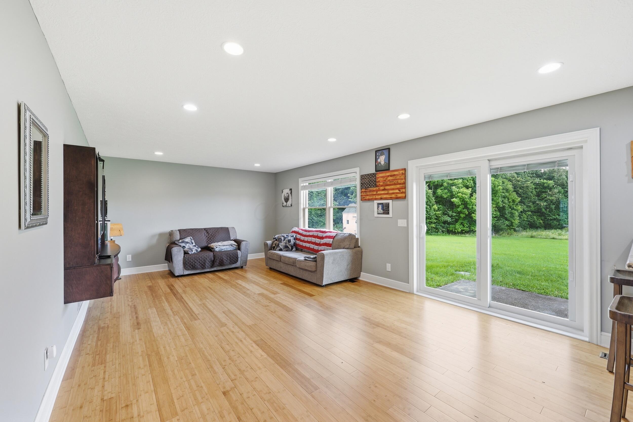 10025 County Road 15 Property Photo 6