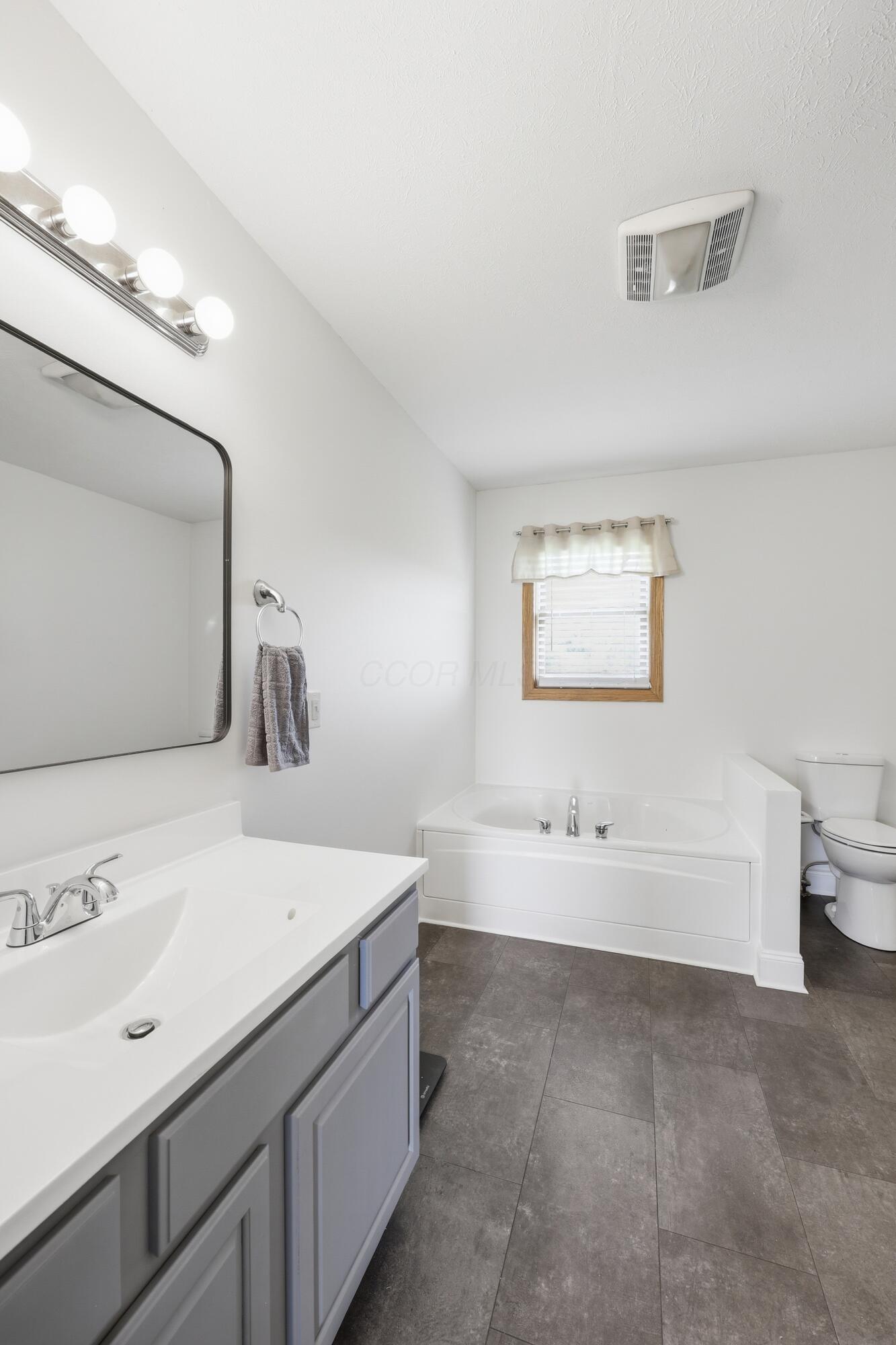 10025 County Road 15 Property Photo 14
