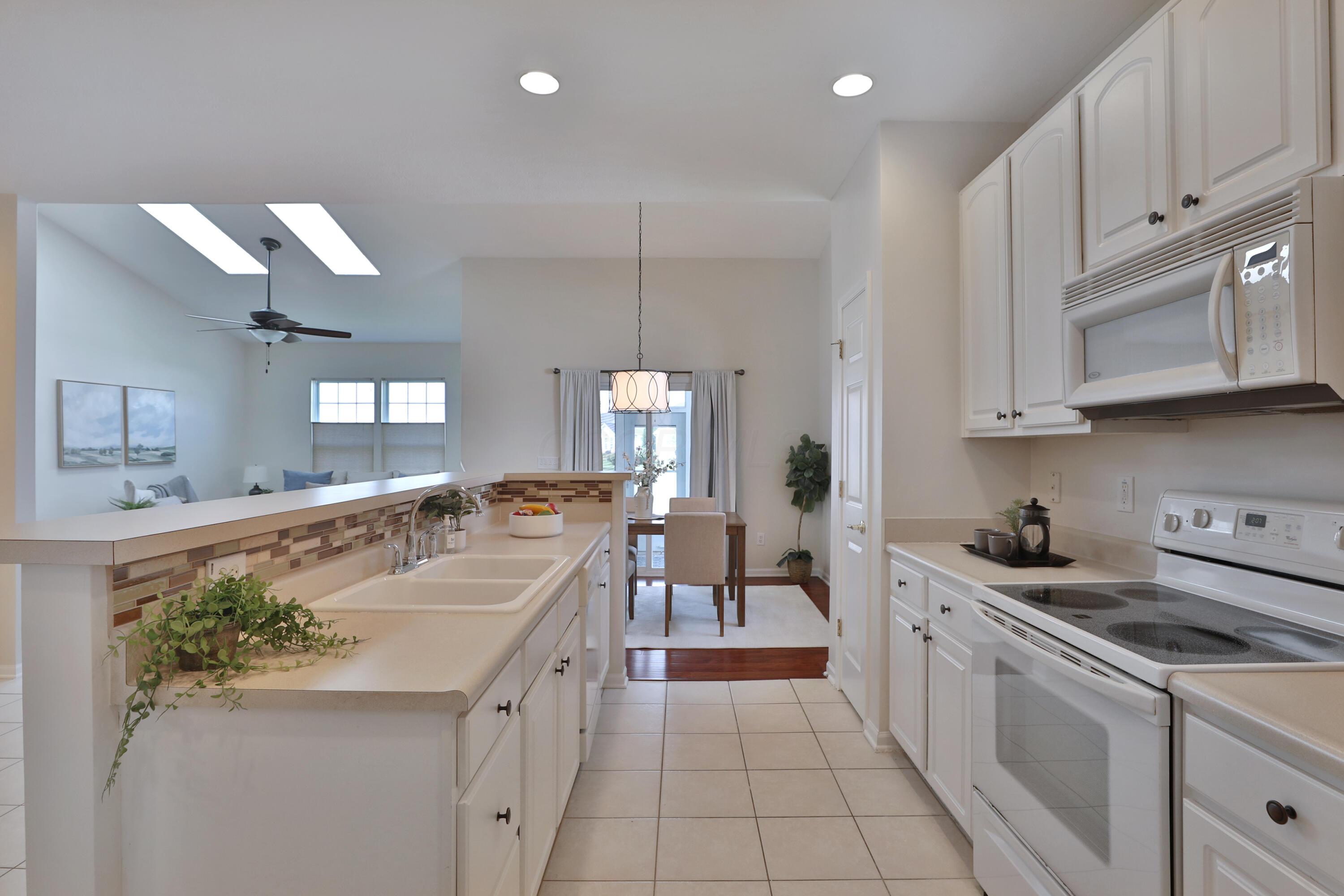 5037 Barkstone Drive Property Photo 9