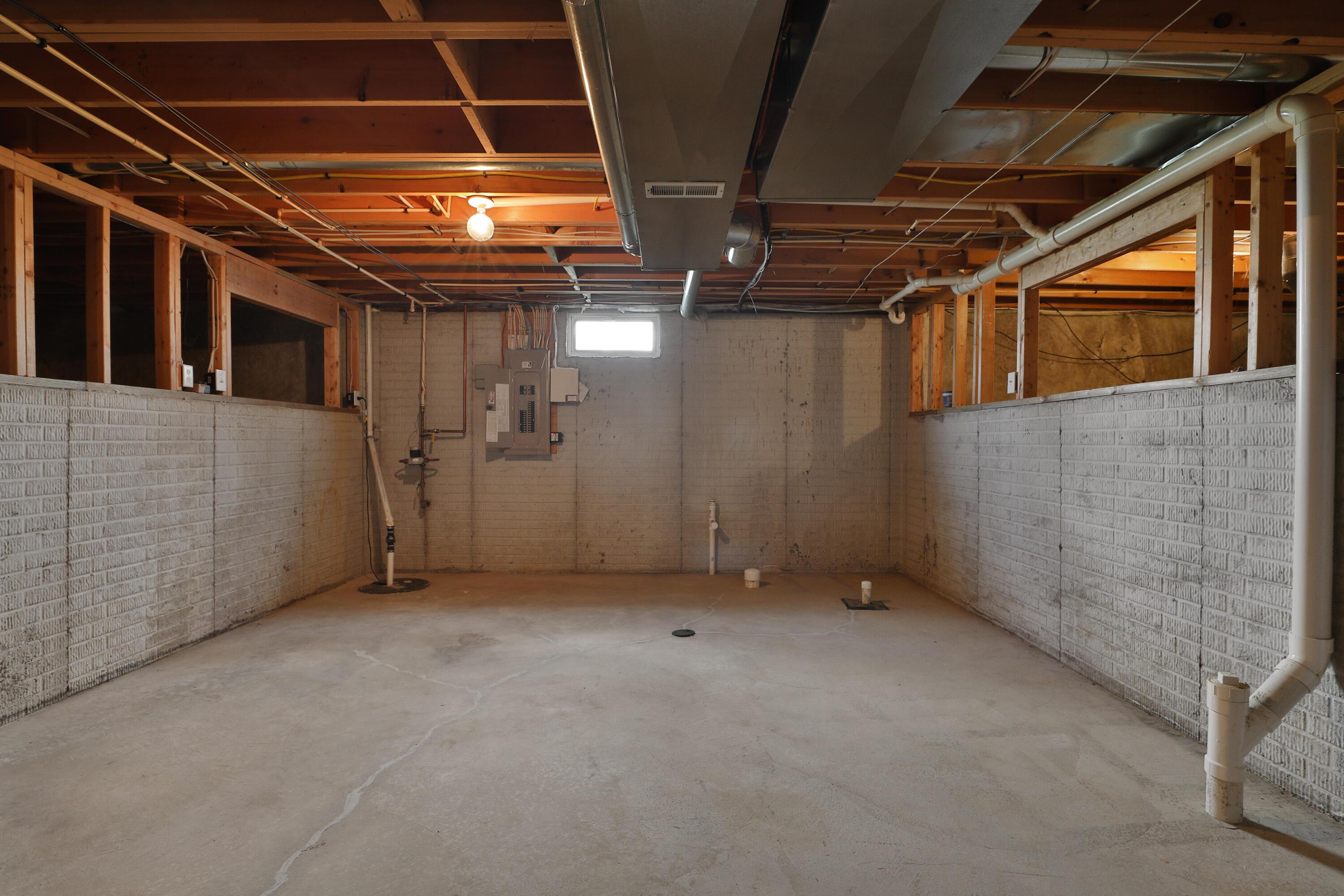 5037 Barkstone Drive Property Photo 33