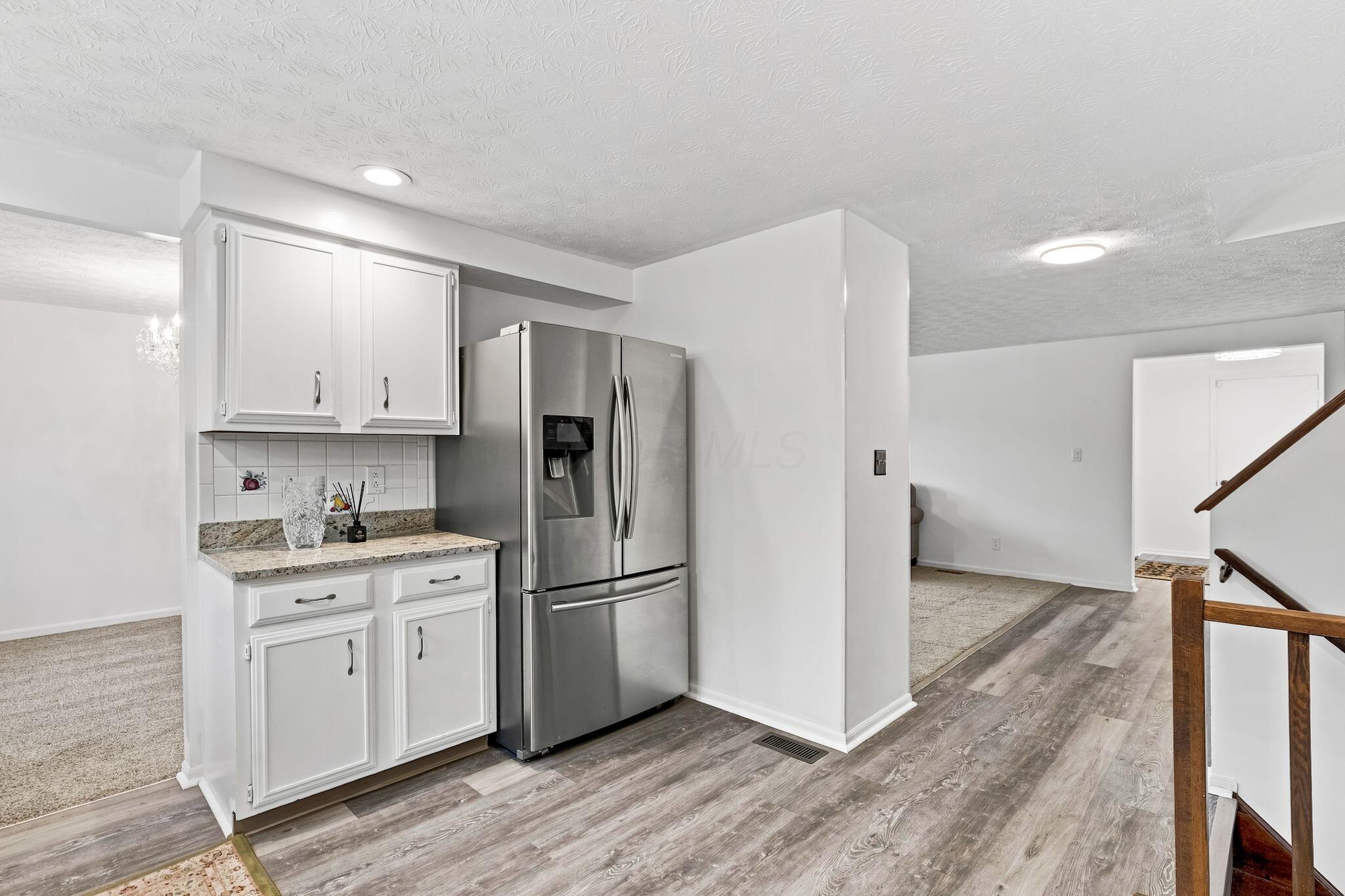 5723 Greendale Drive Property Photo 13