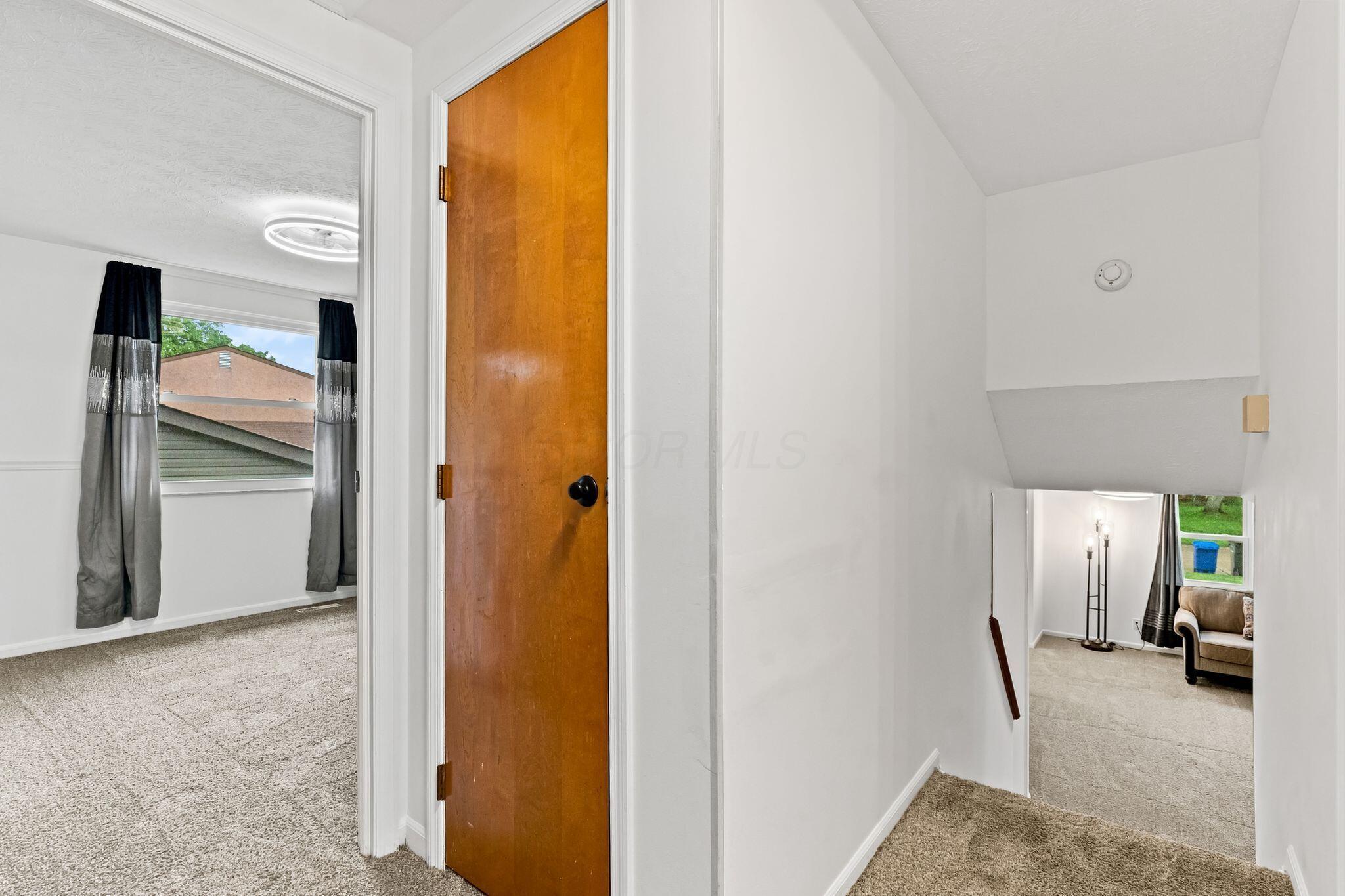 5723 Greendale Drive Property Photo 15