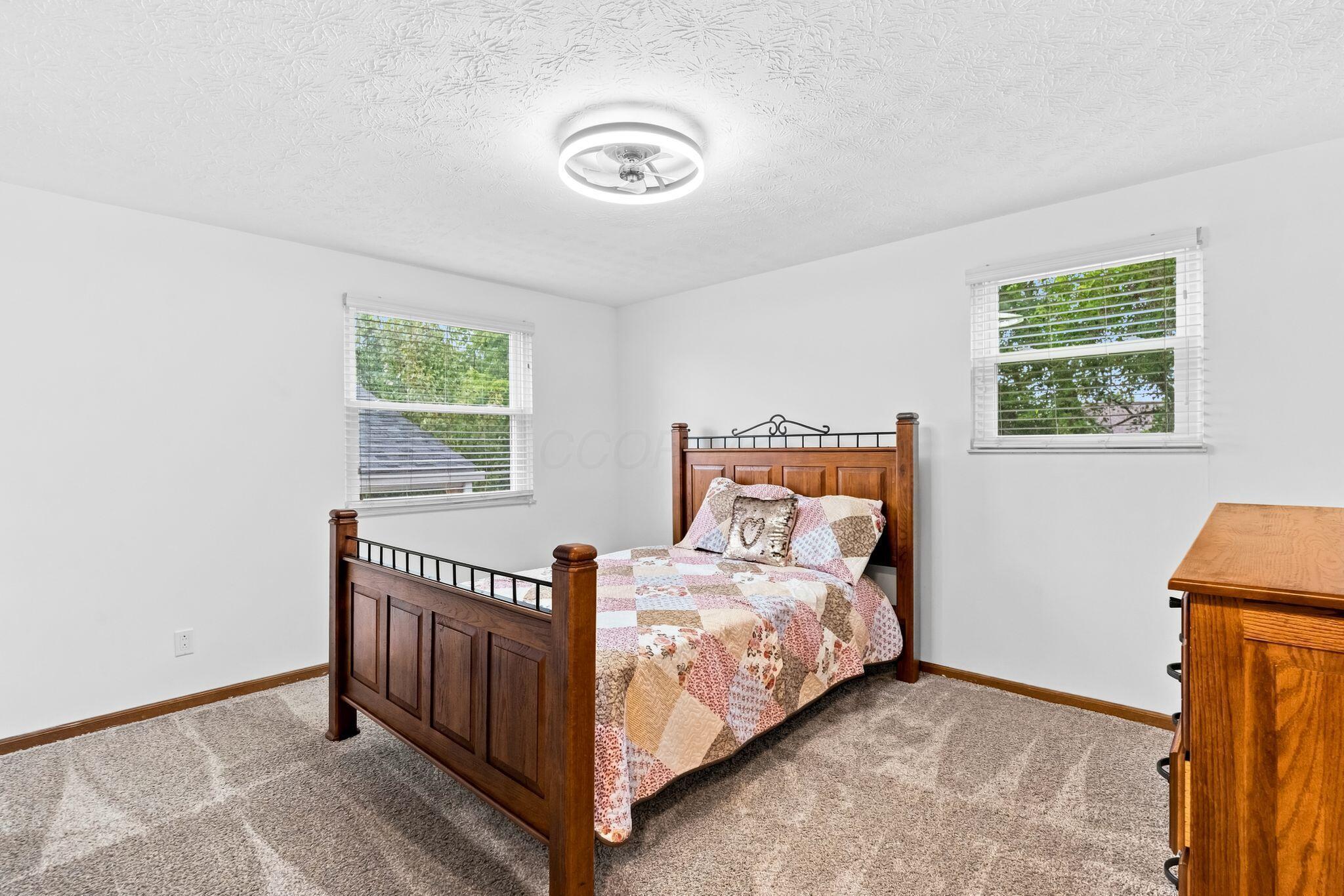 5723 Greendale Drive Property Photo 16
