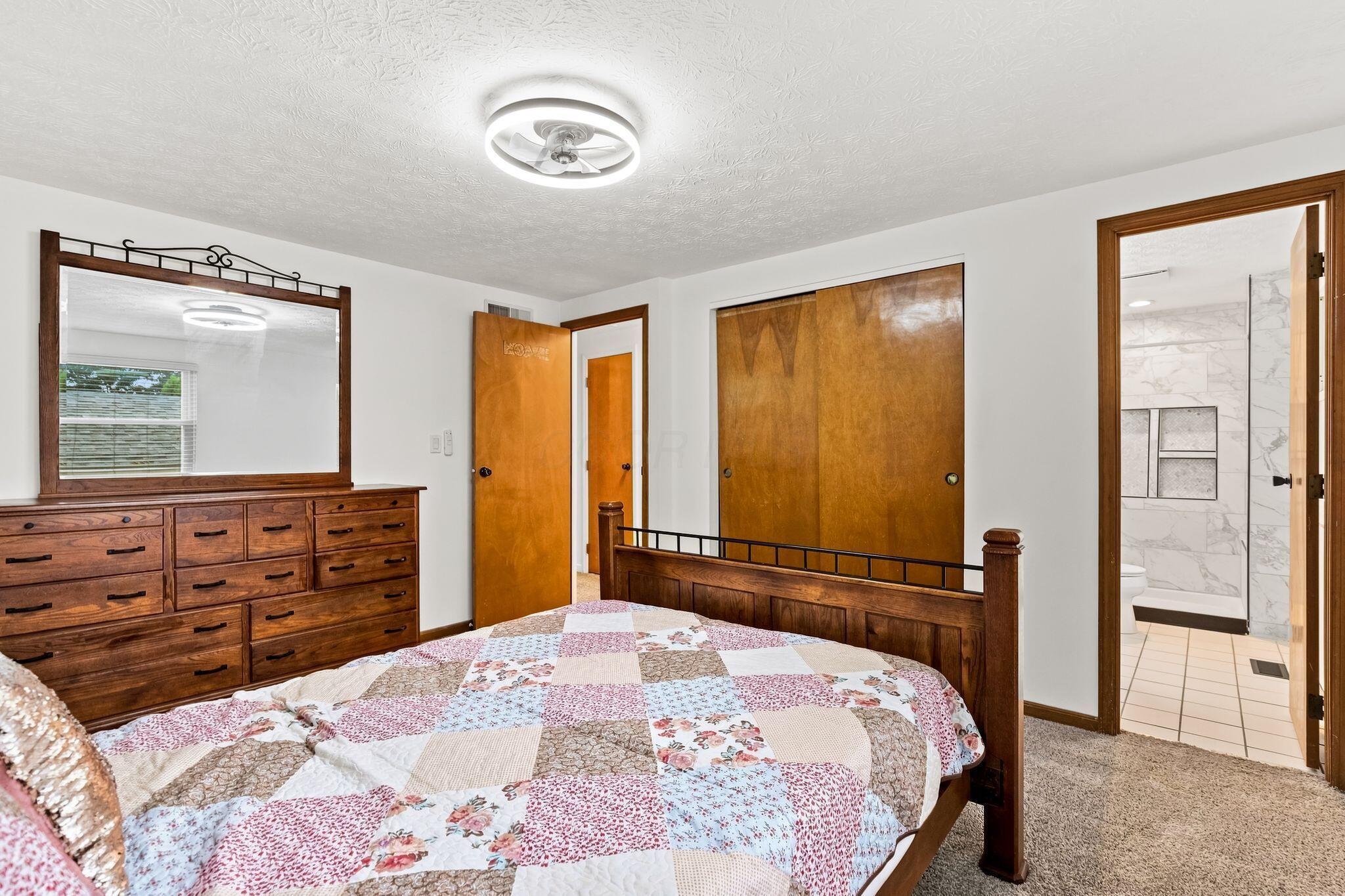 5723 Greendale Drive Property Photo 18