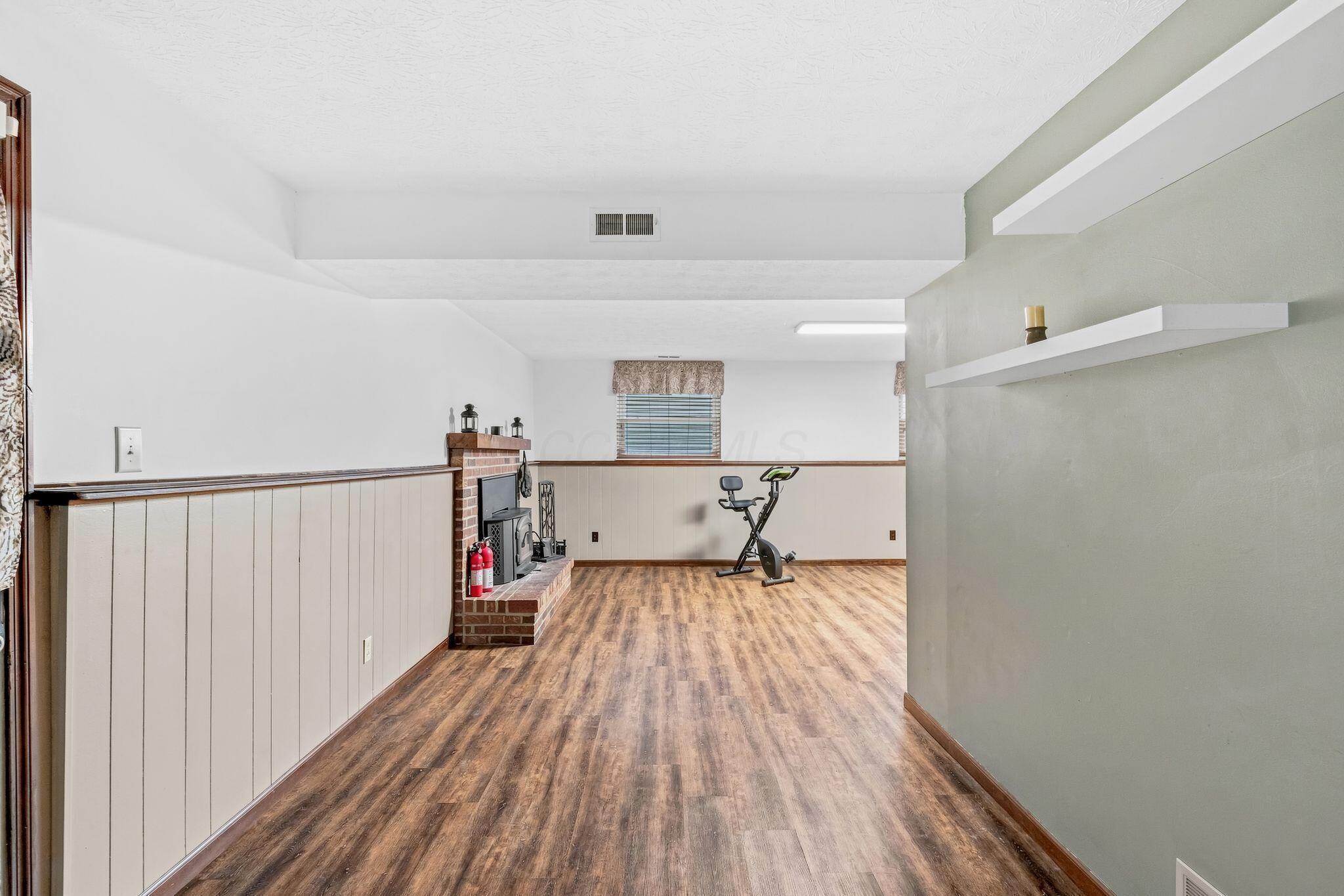 5723 Greendale Drive Property Photo 33