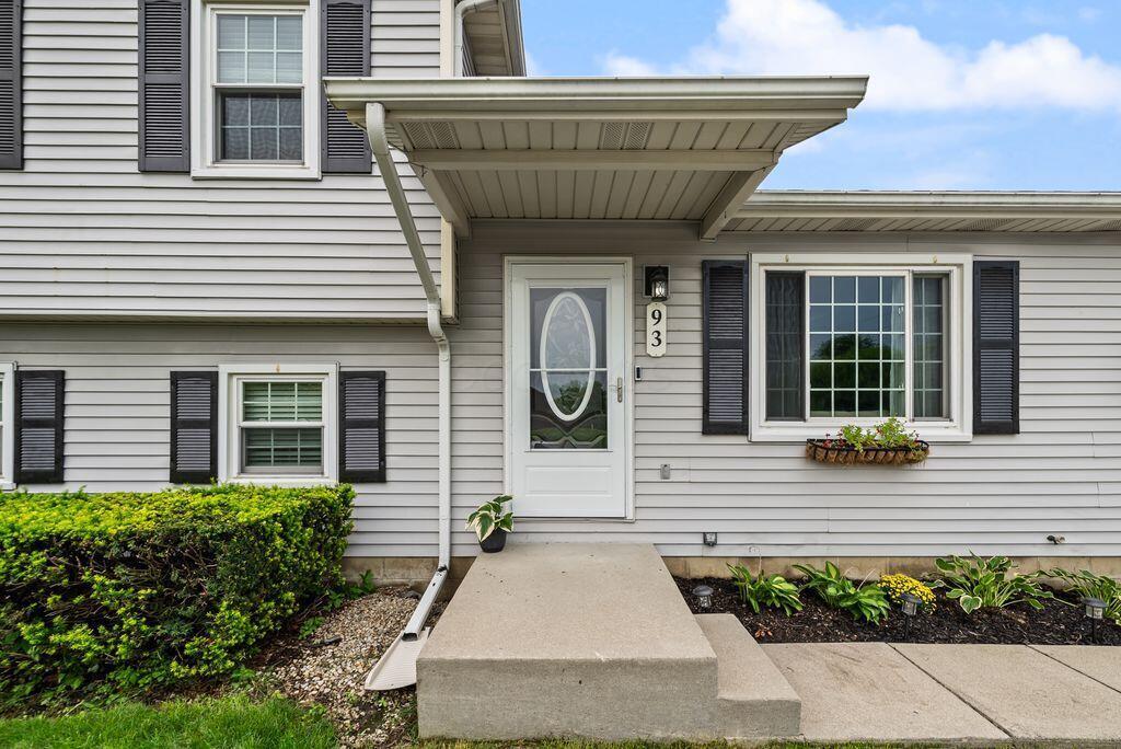 93 Limetree Drive Property Photo 3