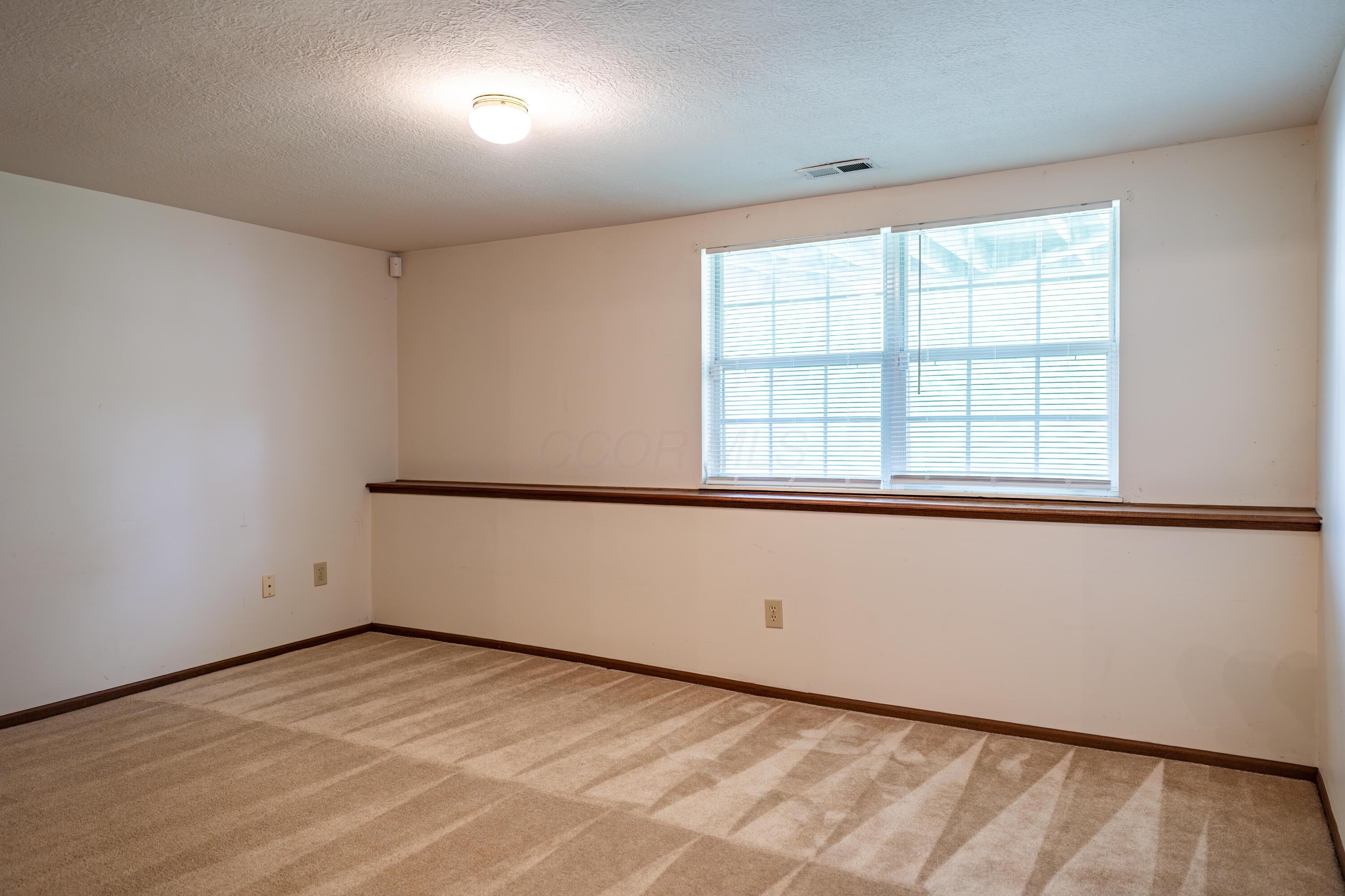 4792 Parkwick Drive Property Photo 23
