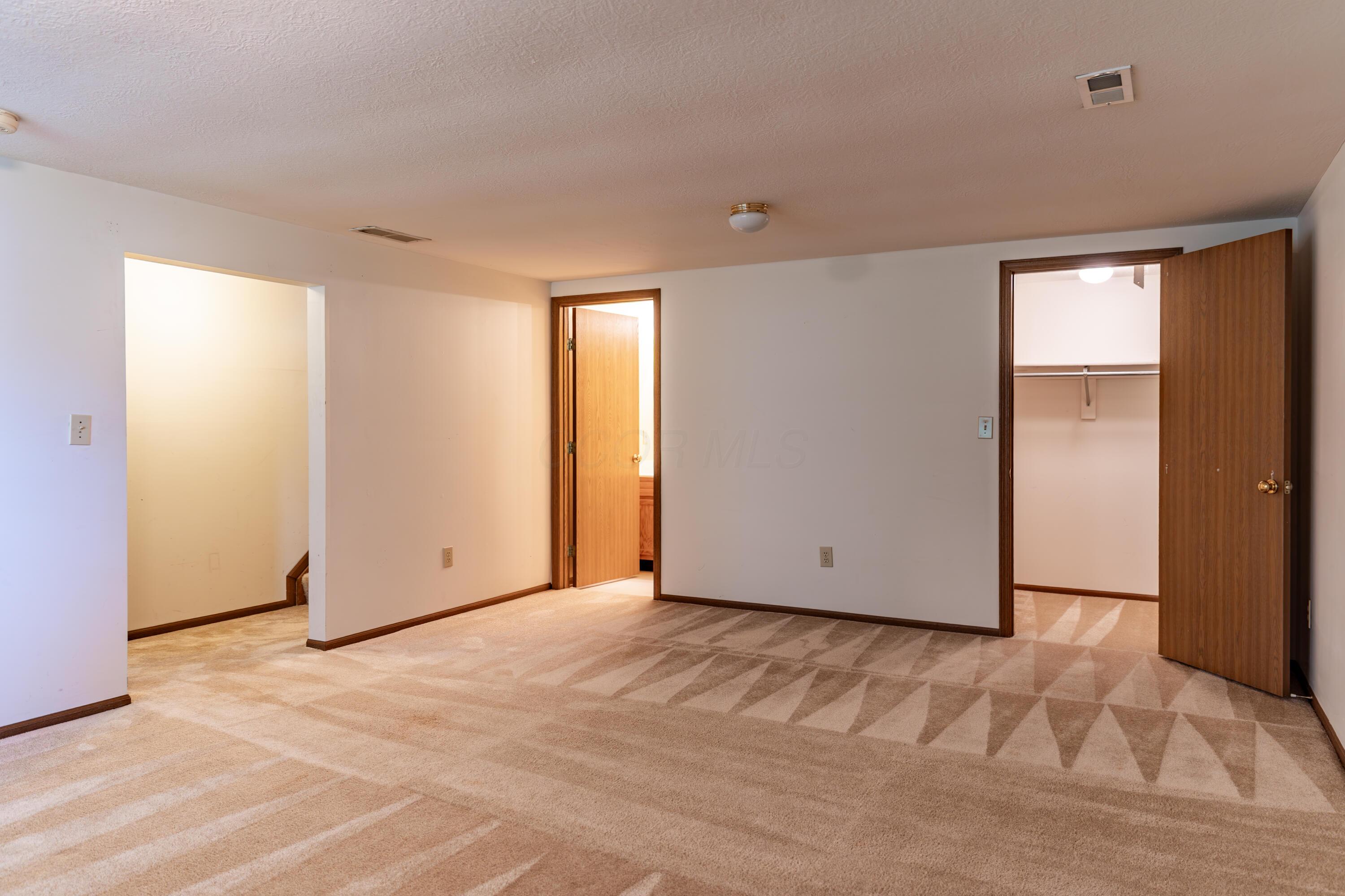 4792 Parkwick Drive Property Photo 24