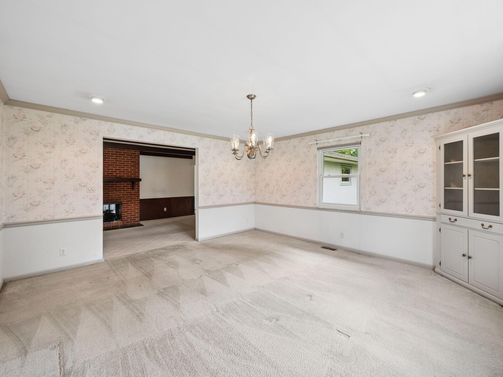 1069 Kennington Avenue Property Photo 20