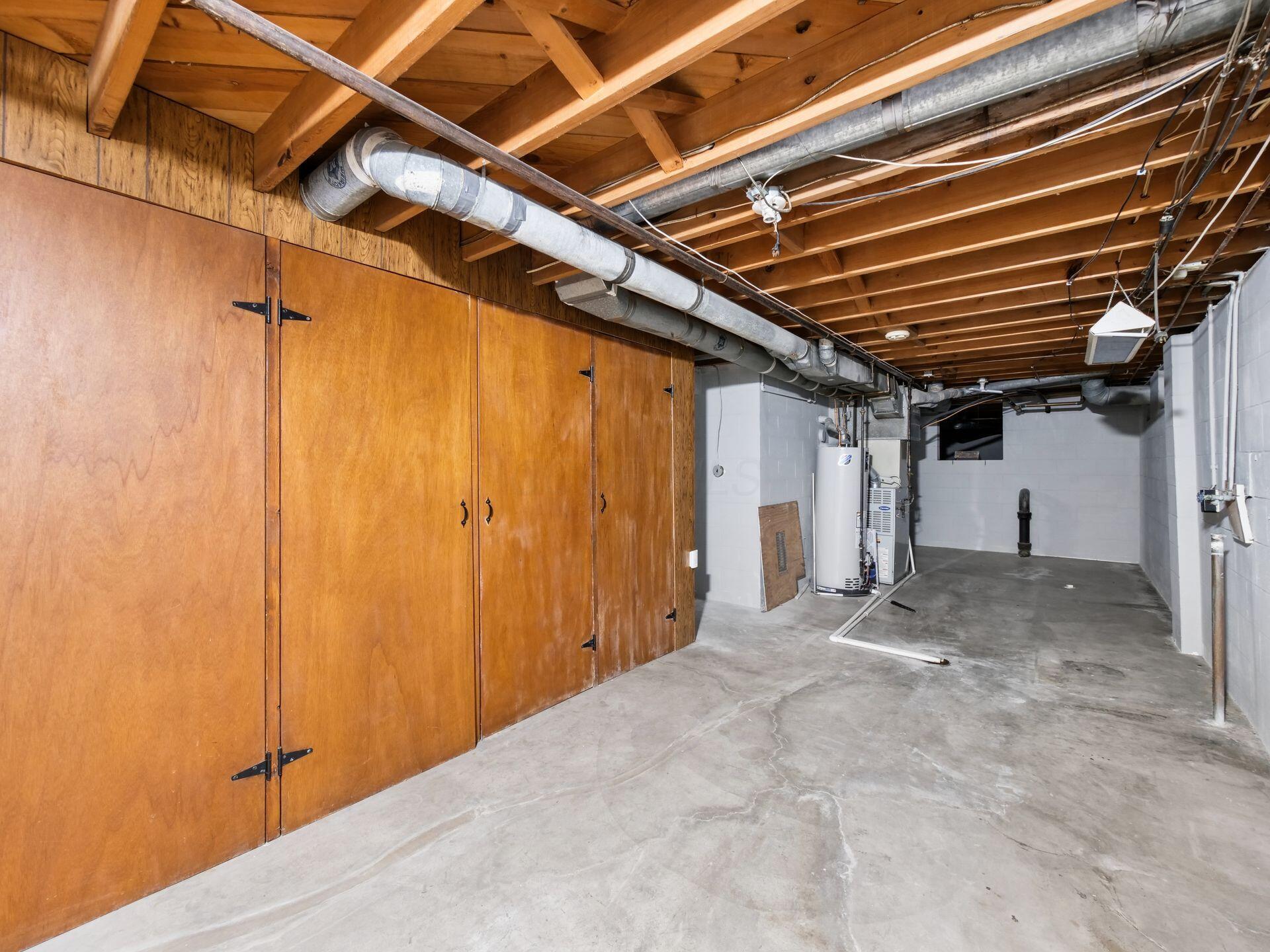 1069 Kennington Avenue Property Photo 31