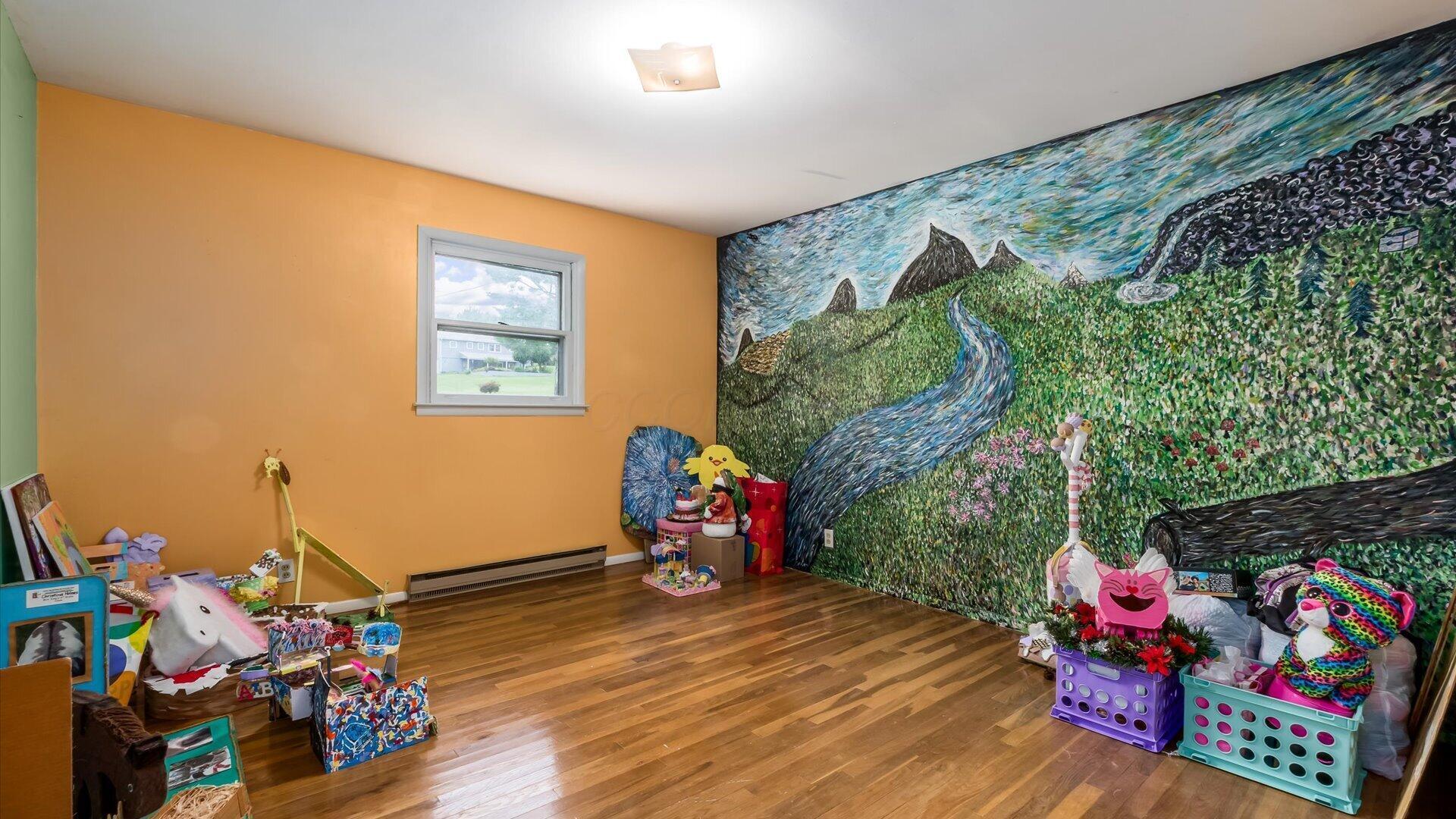 300 Eastlawn Circle Property Photo 19