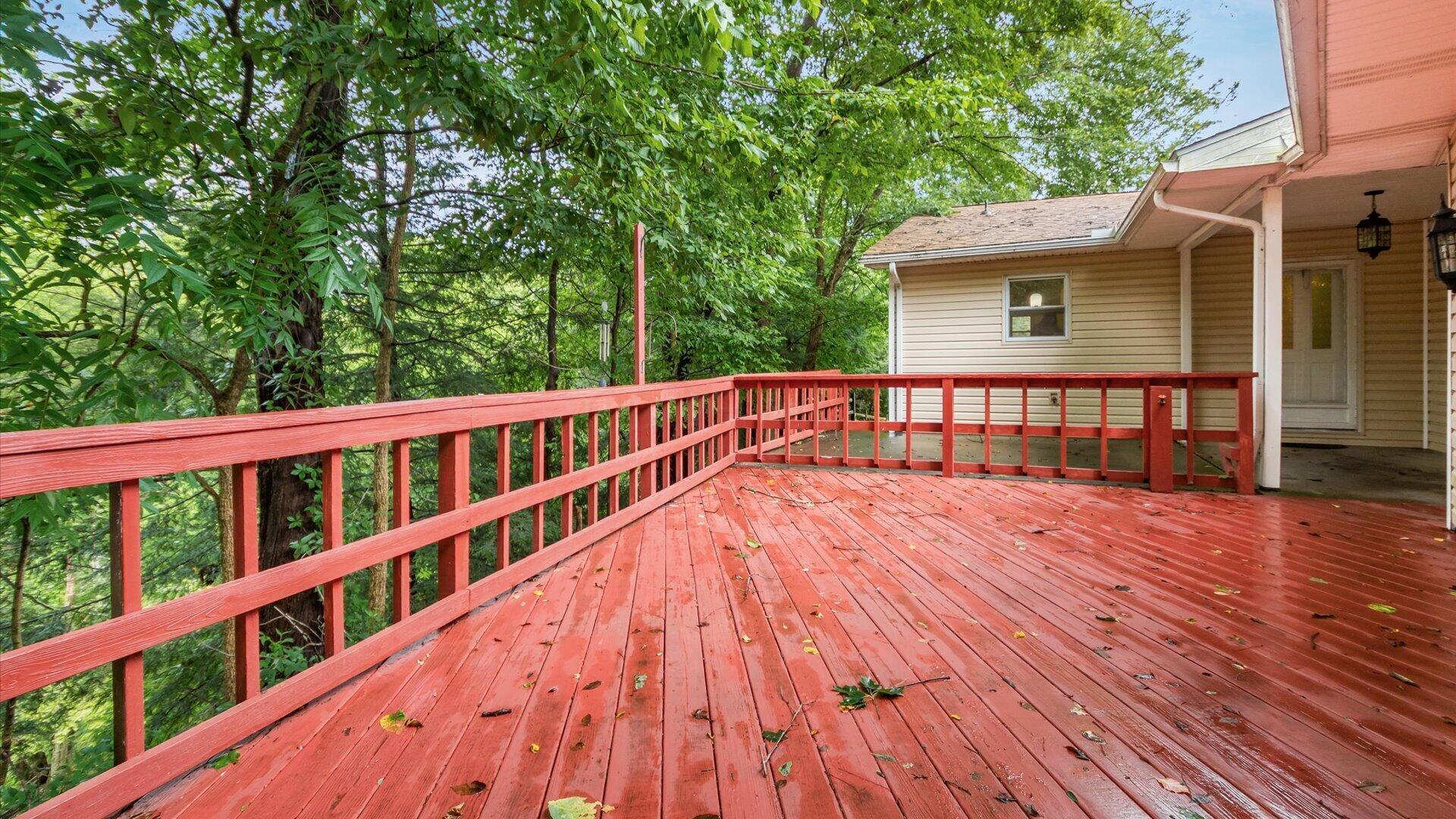 300 Eastlawn Circle Property Photo 44