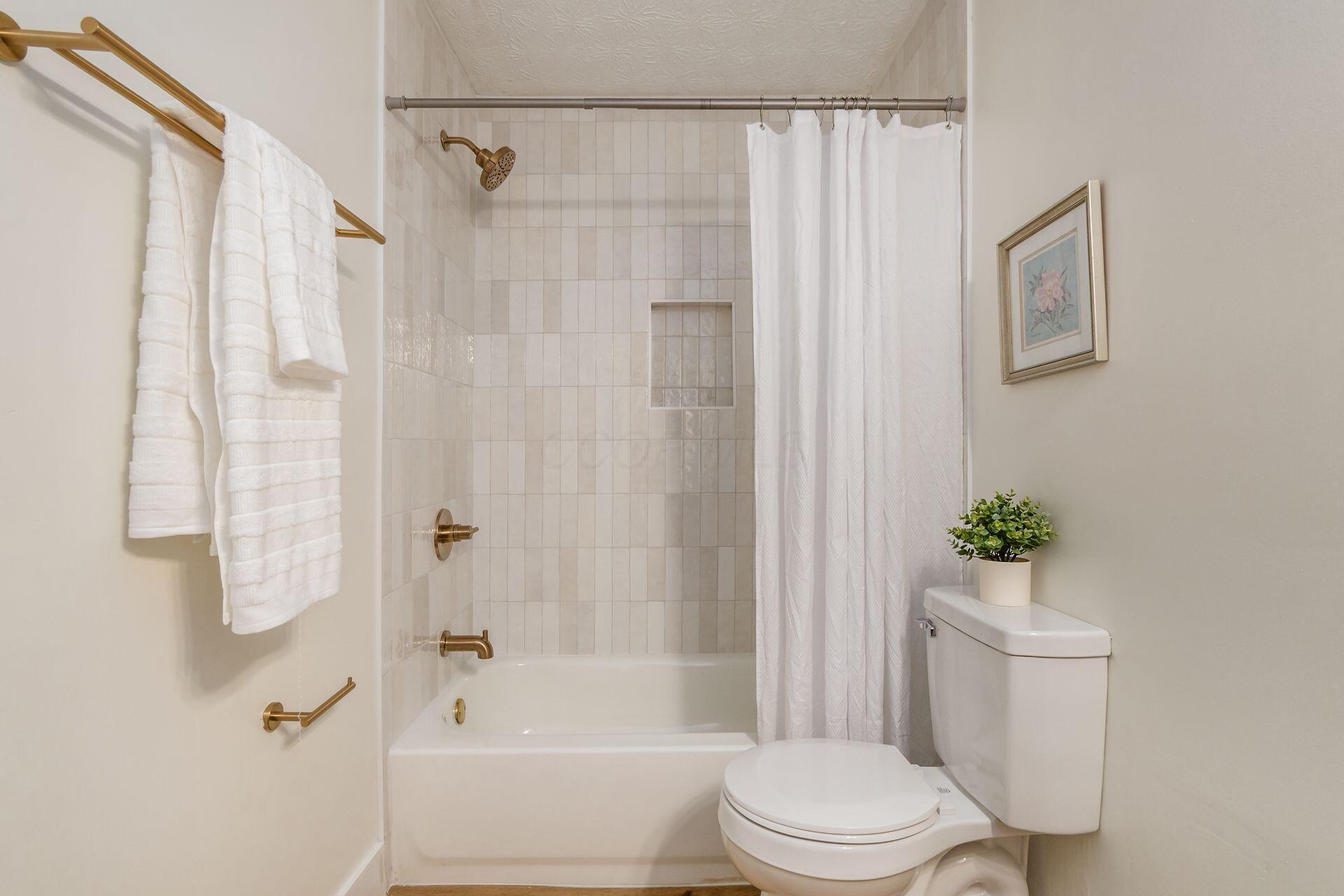 3939 Sleaford Avenue Property Photo 22