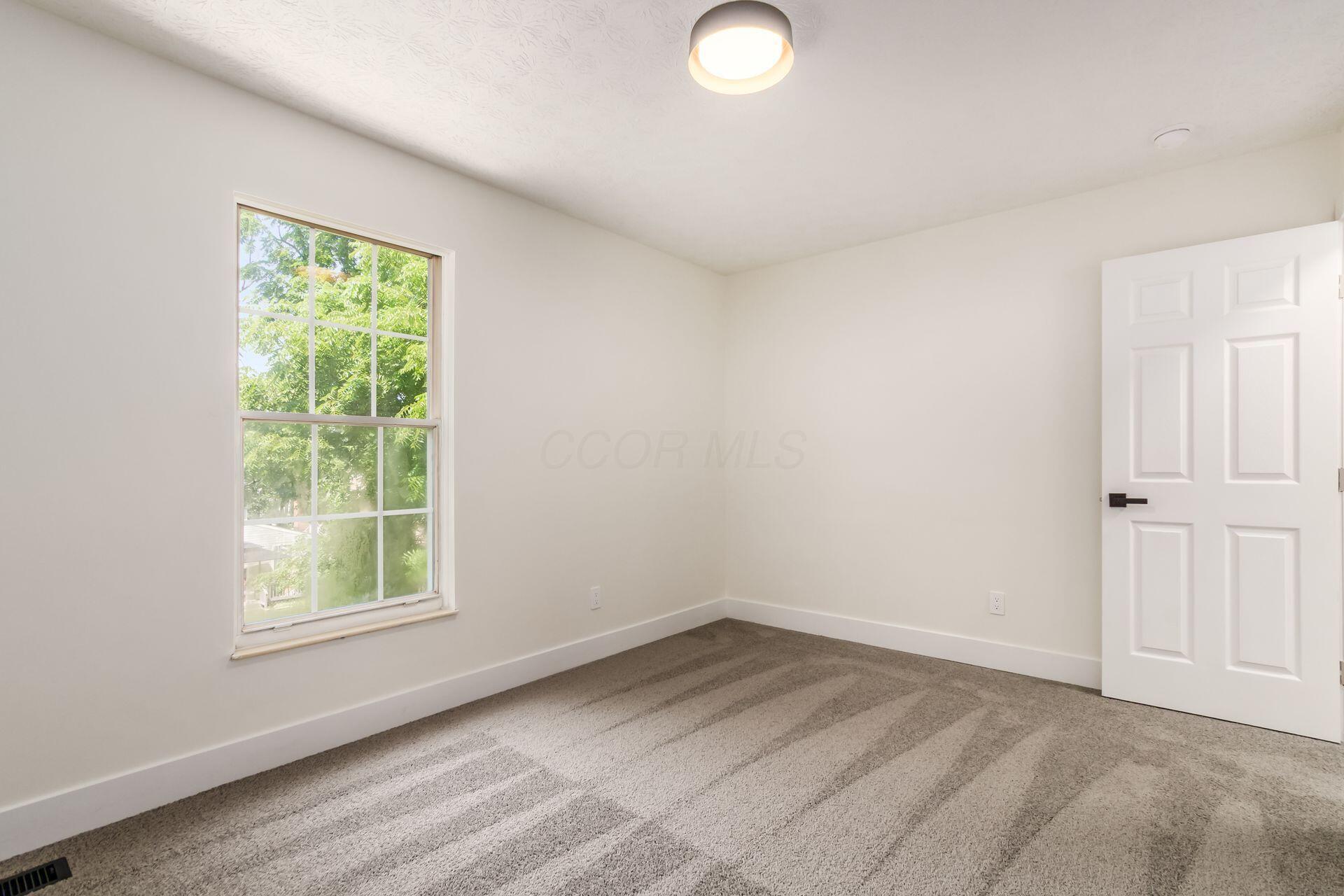3939 Sleaford Avenue Property Photo 24