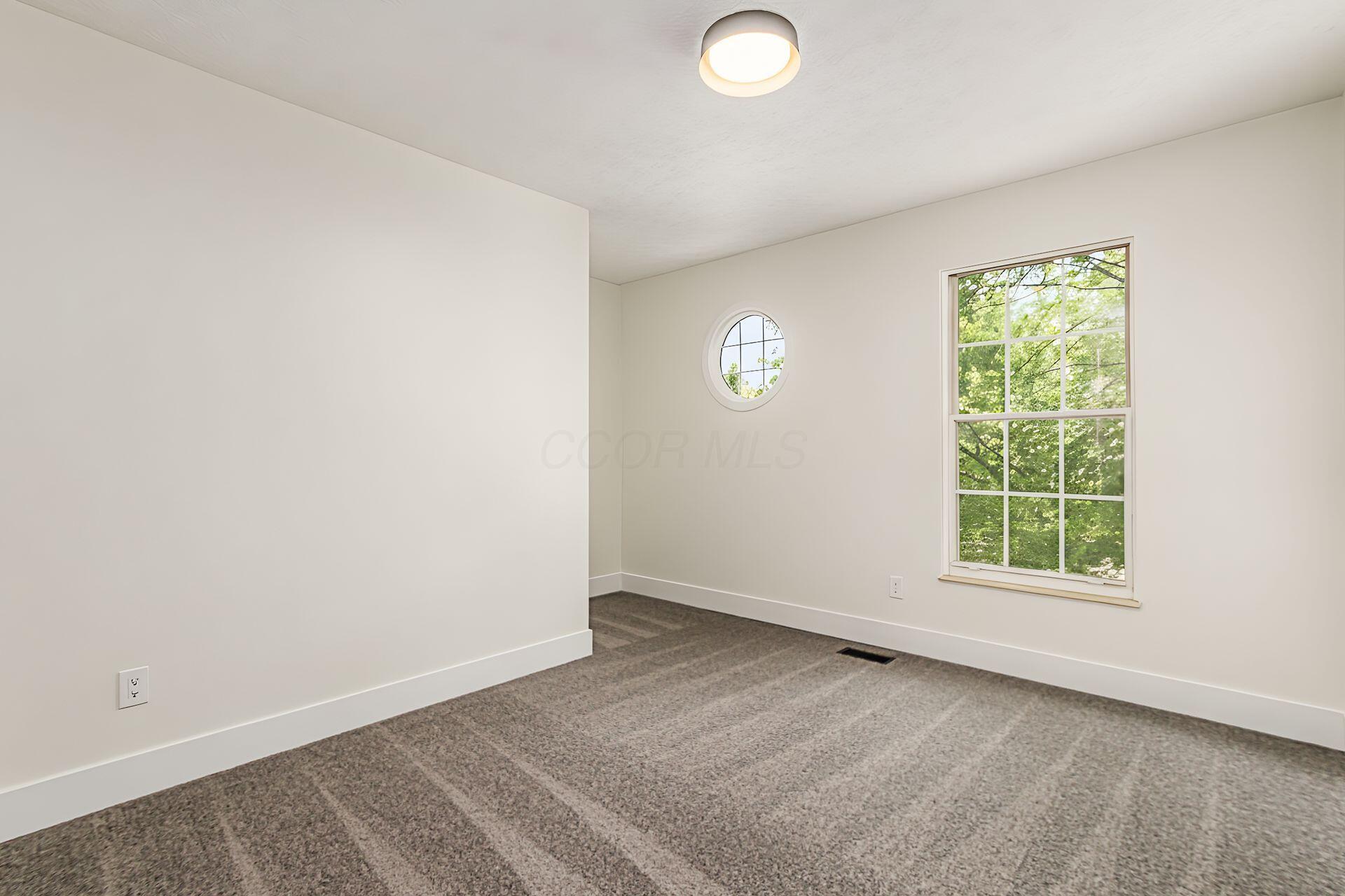 3939 Sleaford Avenue Property Photo 27