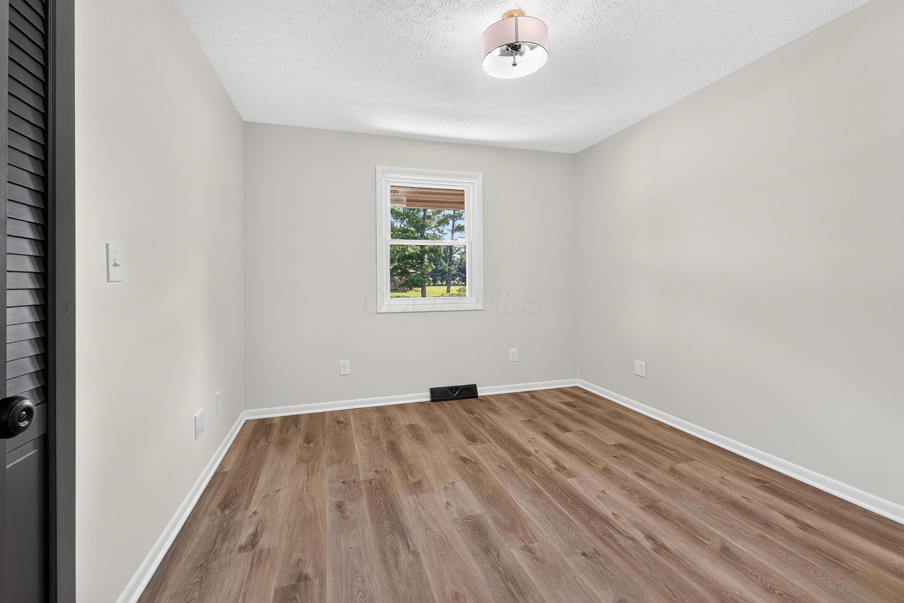 353 Florence Drive Property Photo 35