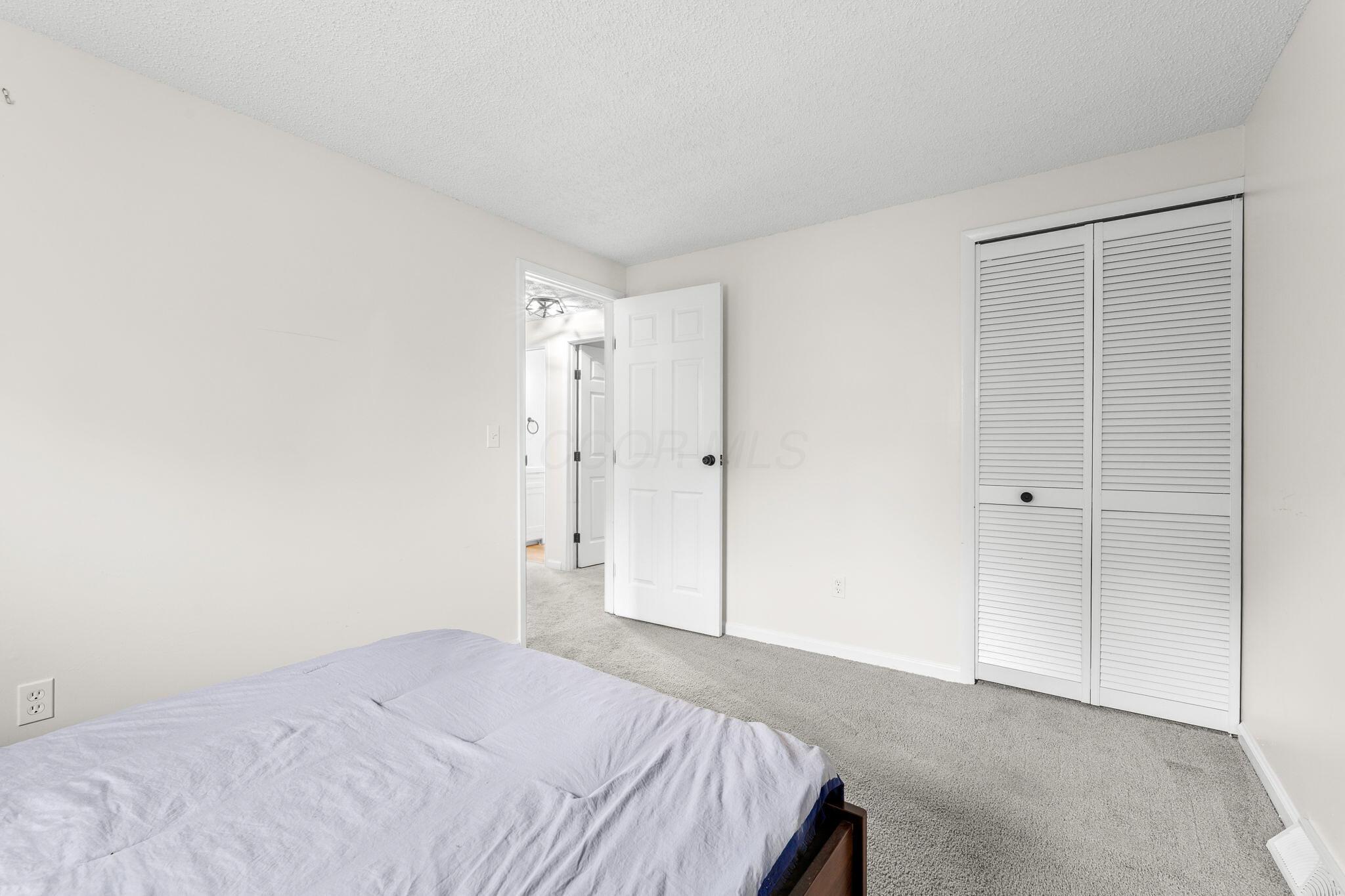 1301 Saffron Place Property Photo 11