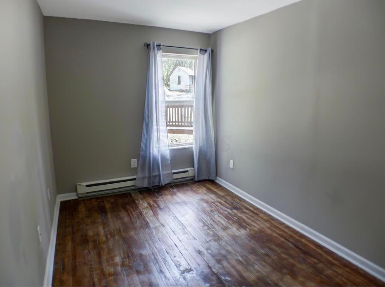 106 E Franklin Street Property Photo 23