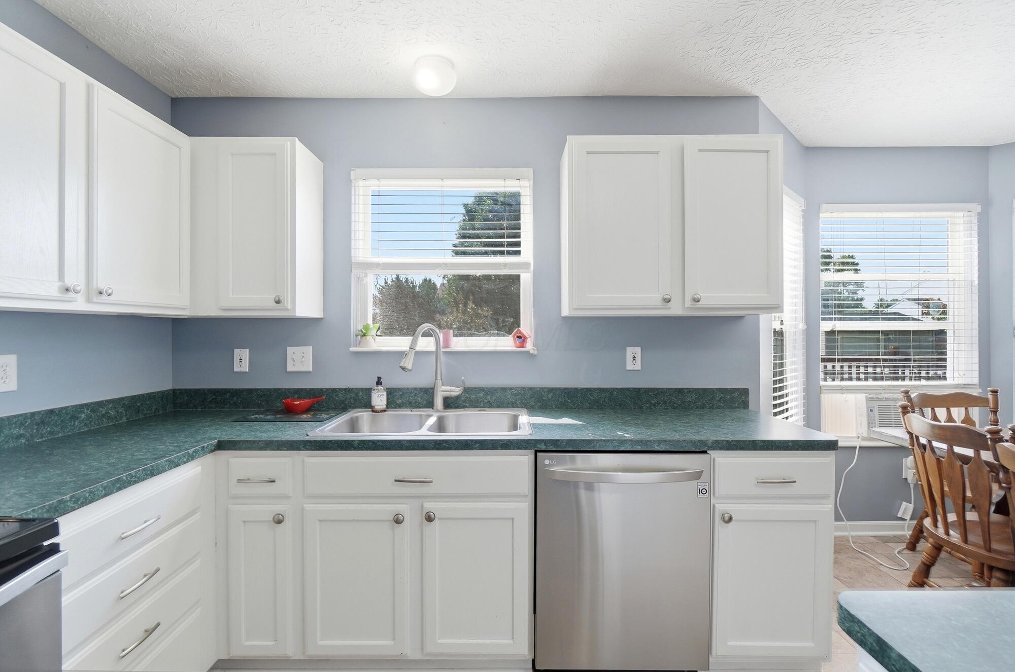 8599 Army Place Property Photo 14