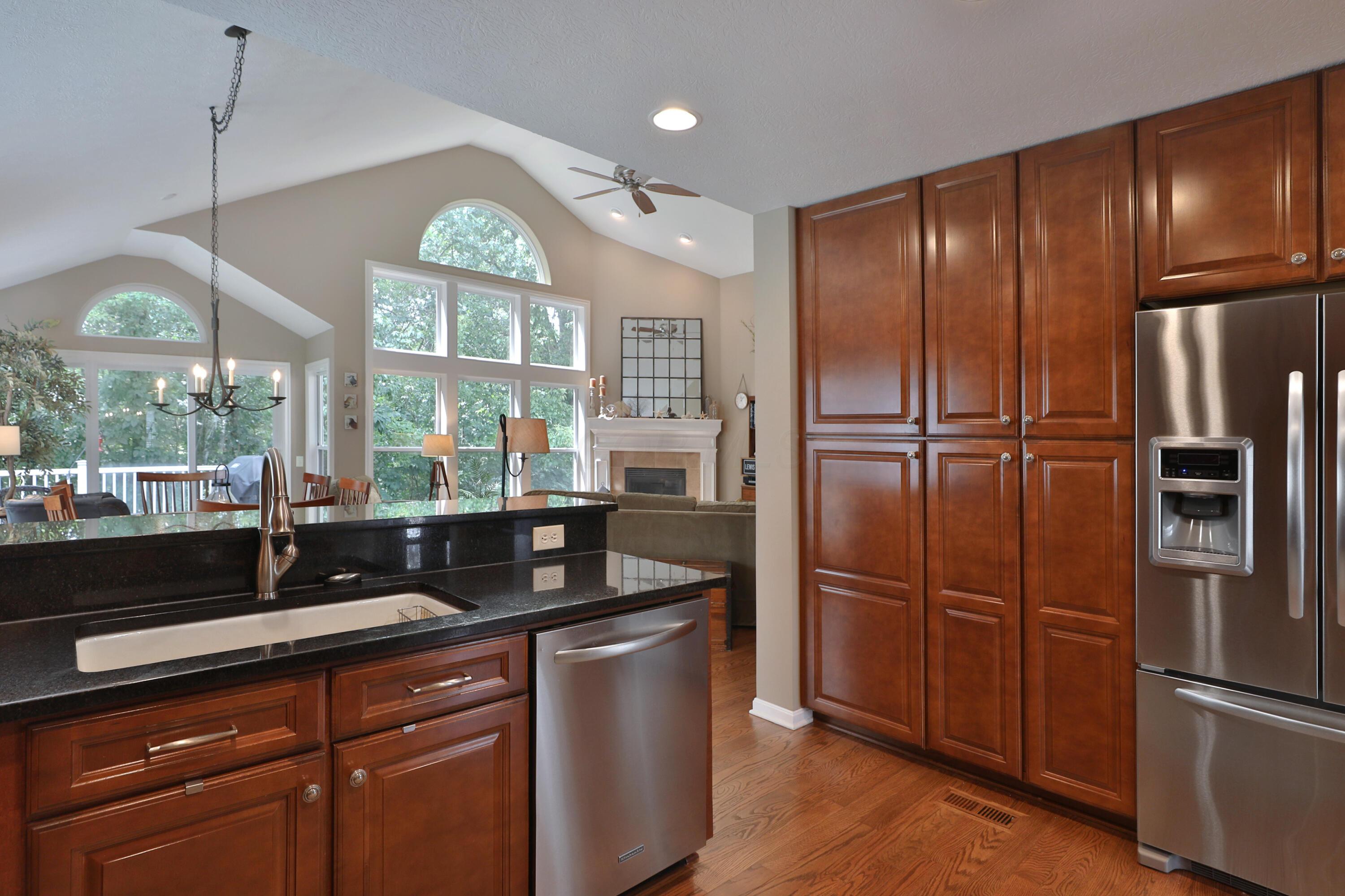 151 Tinley Park Circle Property Photo 18