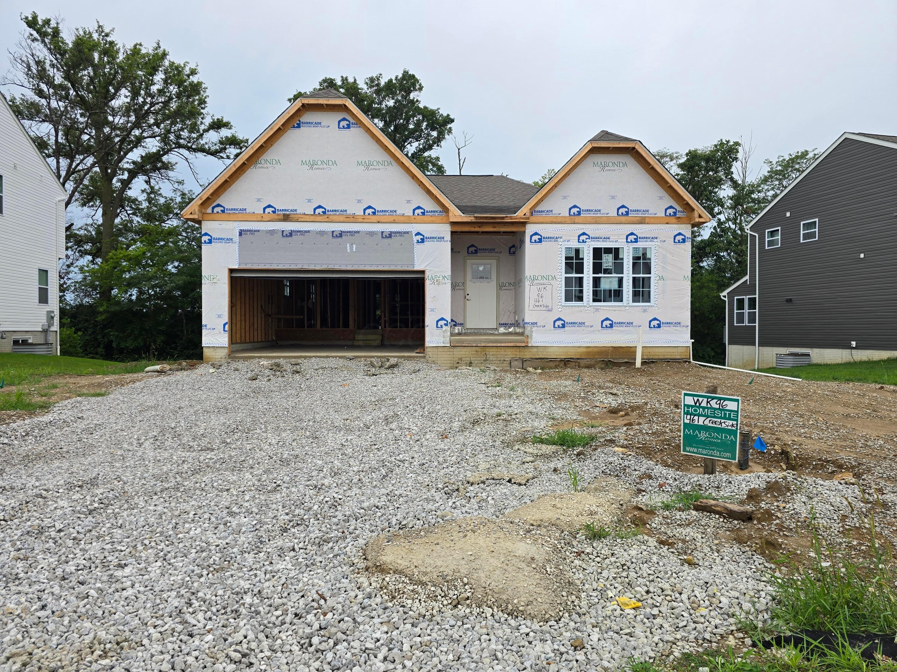 461 Creekside Drive Property Photo 3
