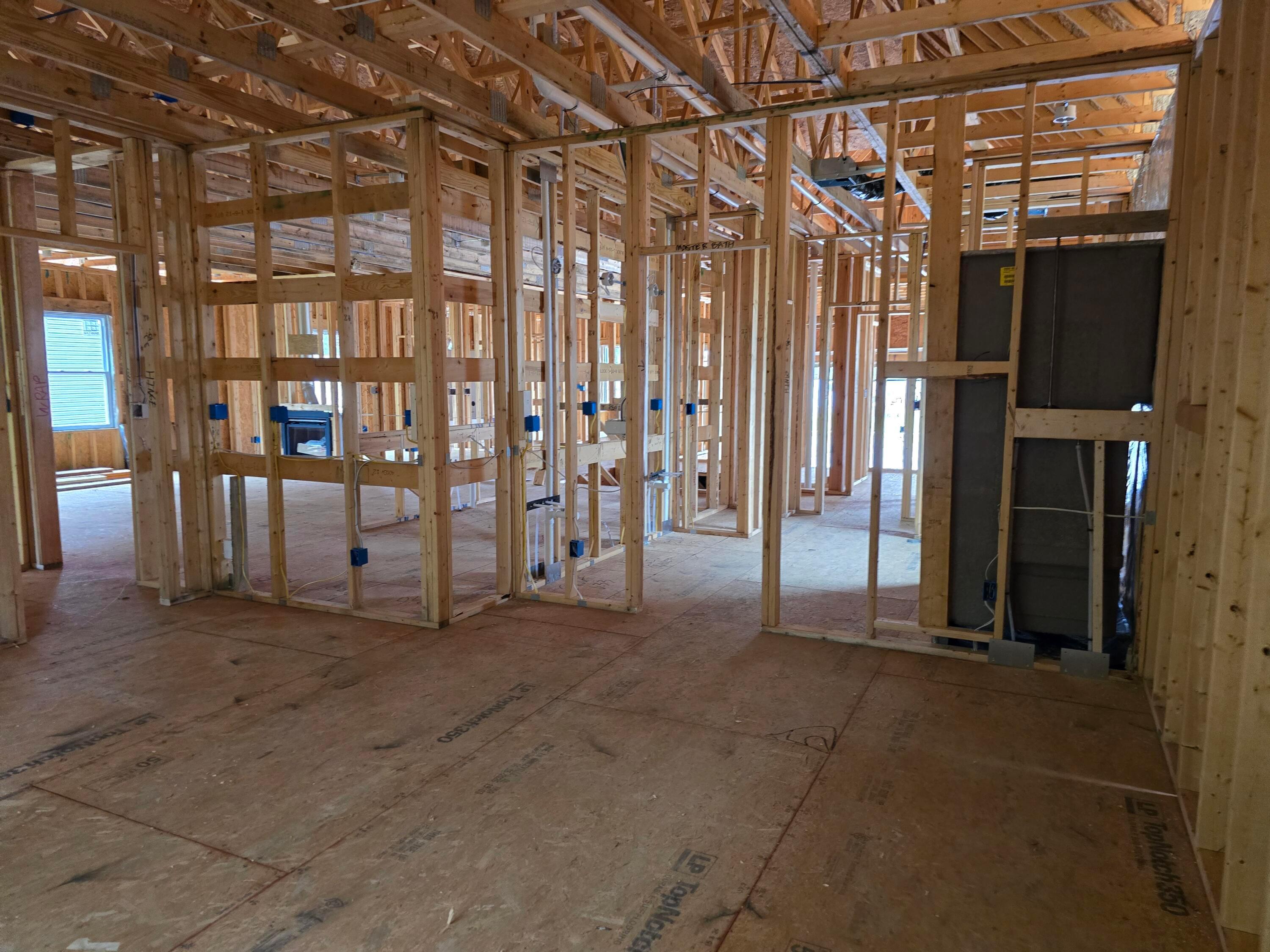 461 Creekside Drive Property Photo 13